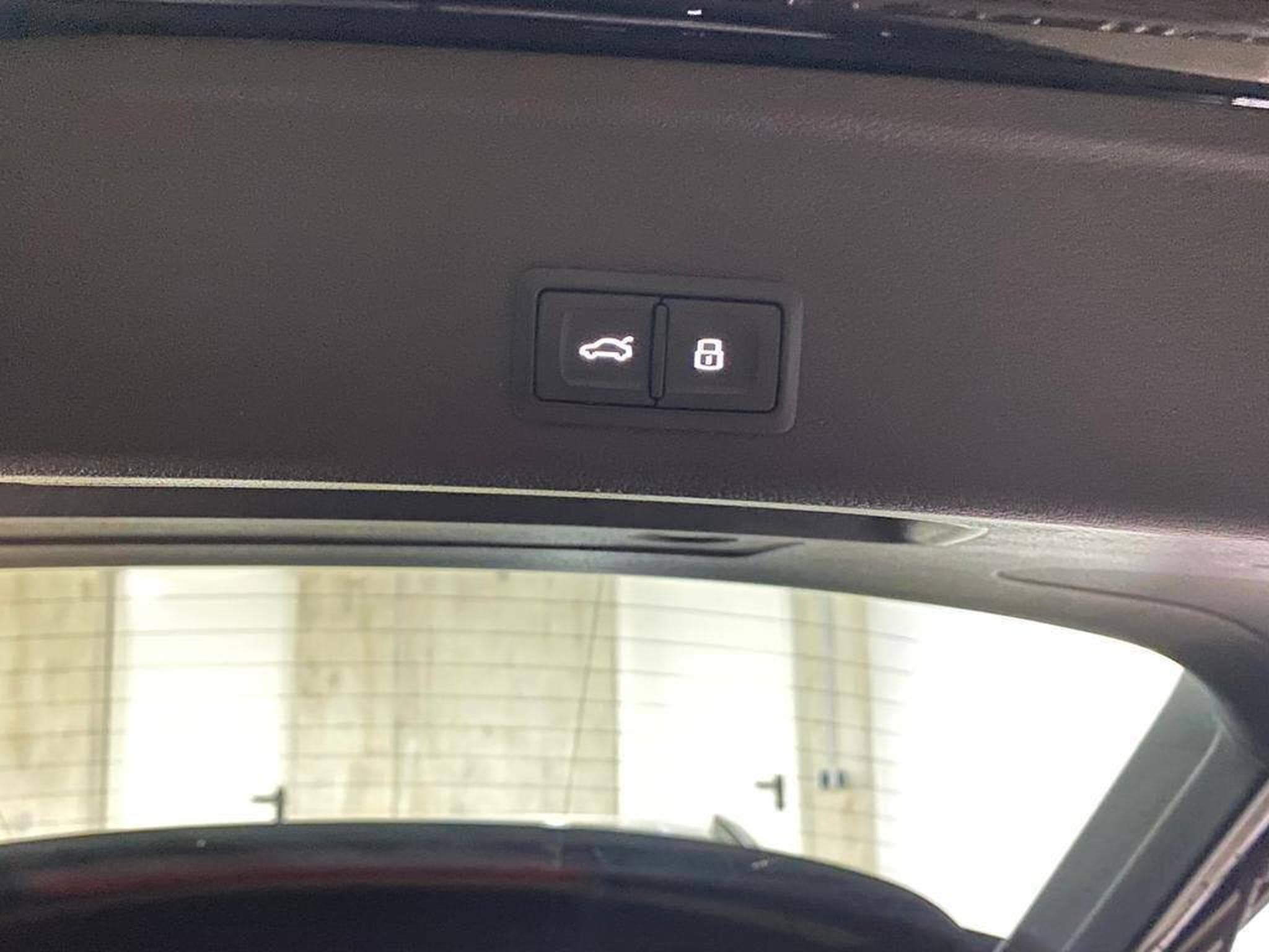 Audi A4 Avant (2016) - Photo 7
