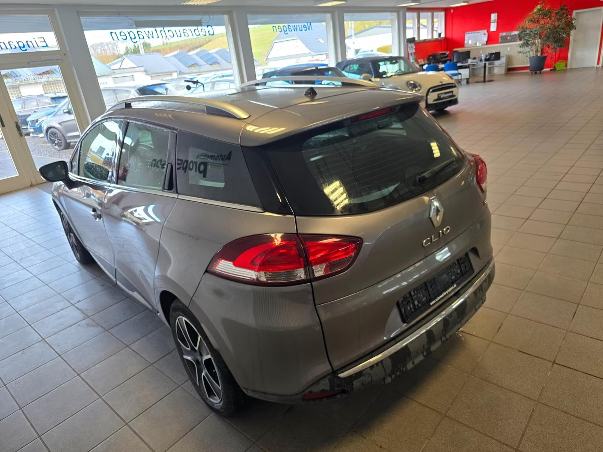 Renault Clio Grandtour Intens (2016) - Photo 2