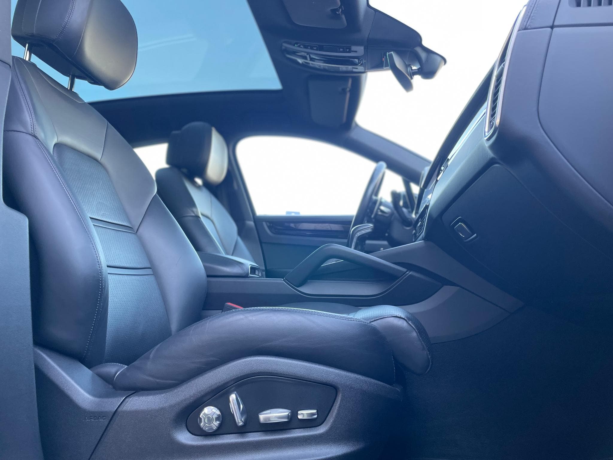 Porsche Cayenne E-Hybrid Coupé (2019) - Photo 3