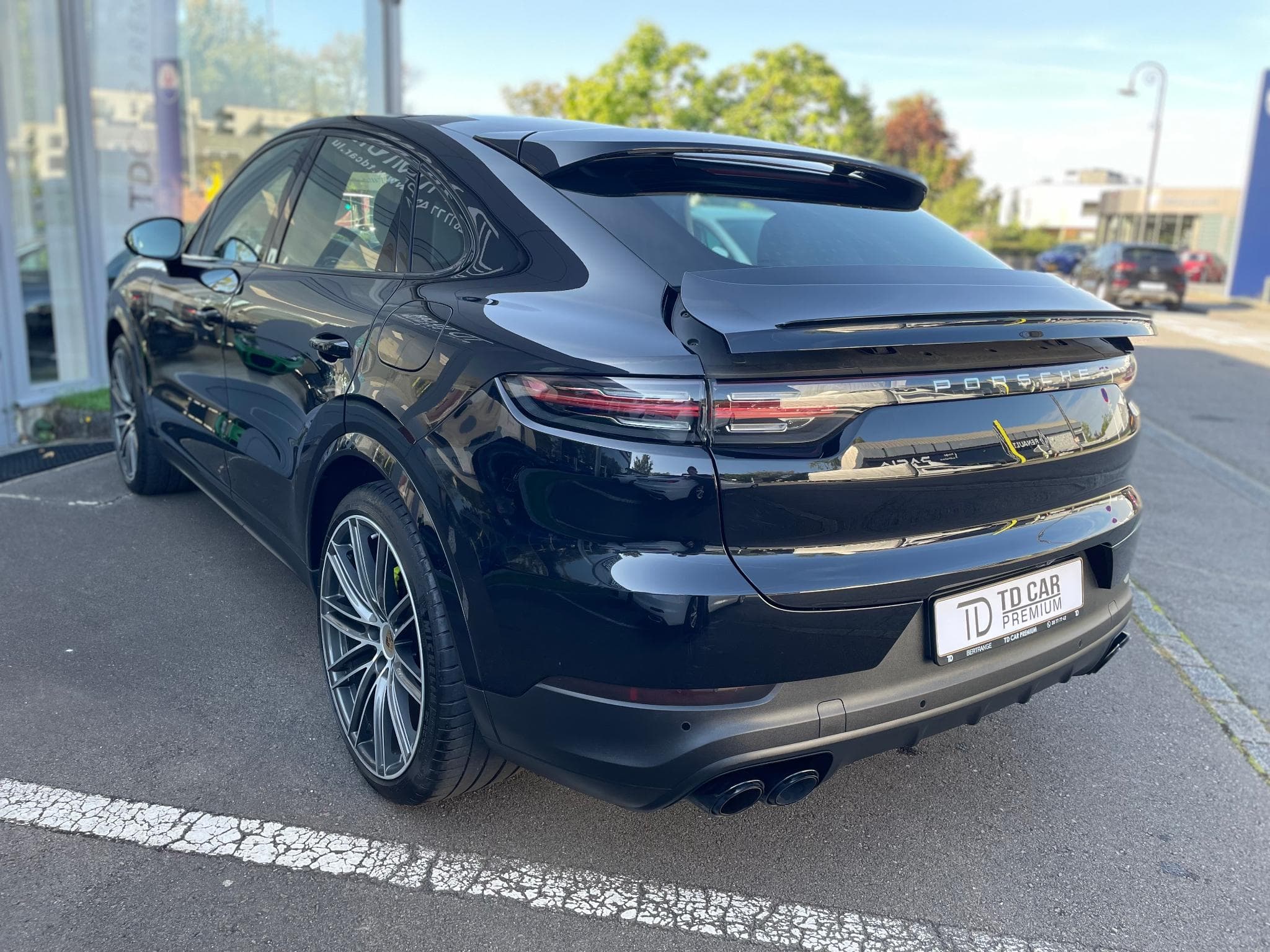Porsche Cayenne E-Hybrid Coupé (2019) - Photo 14