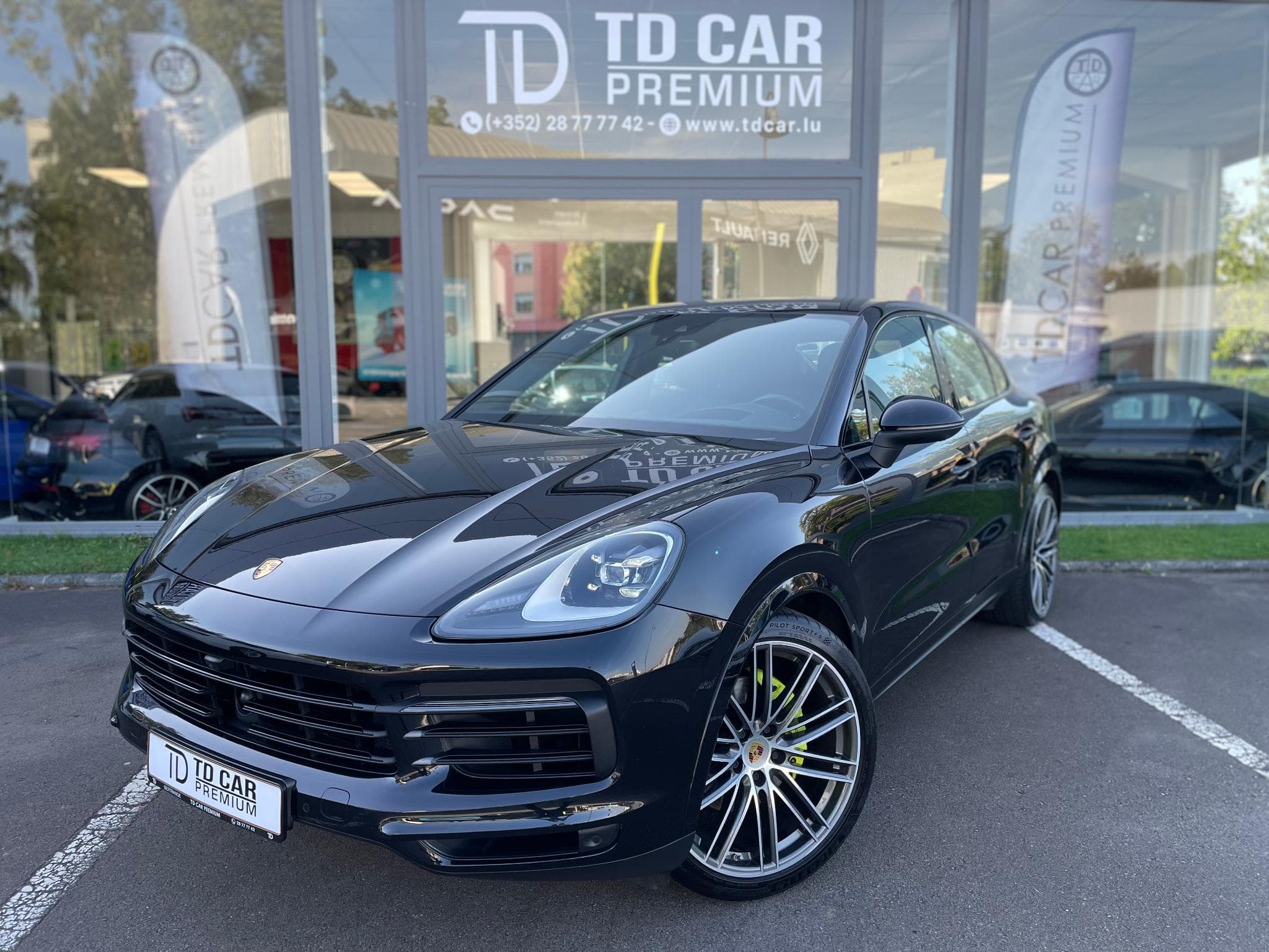 Porsche Cayenne E-Hybrid Coupé (2019) - Photo 1
