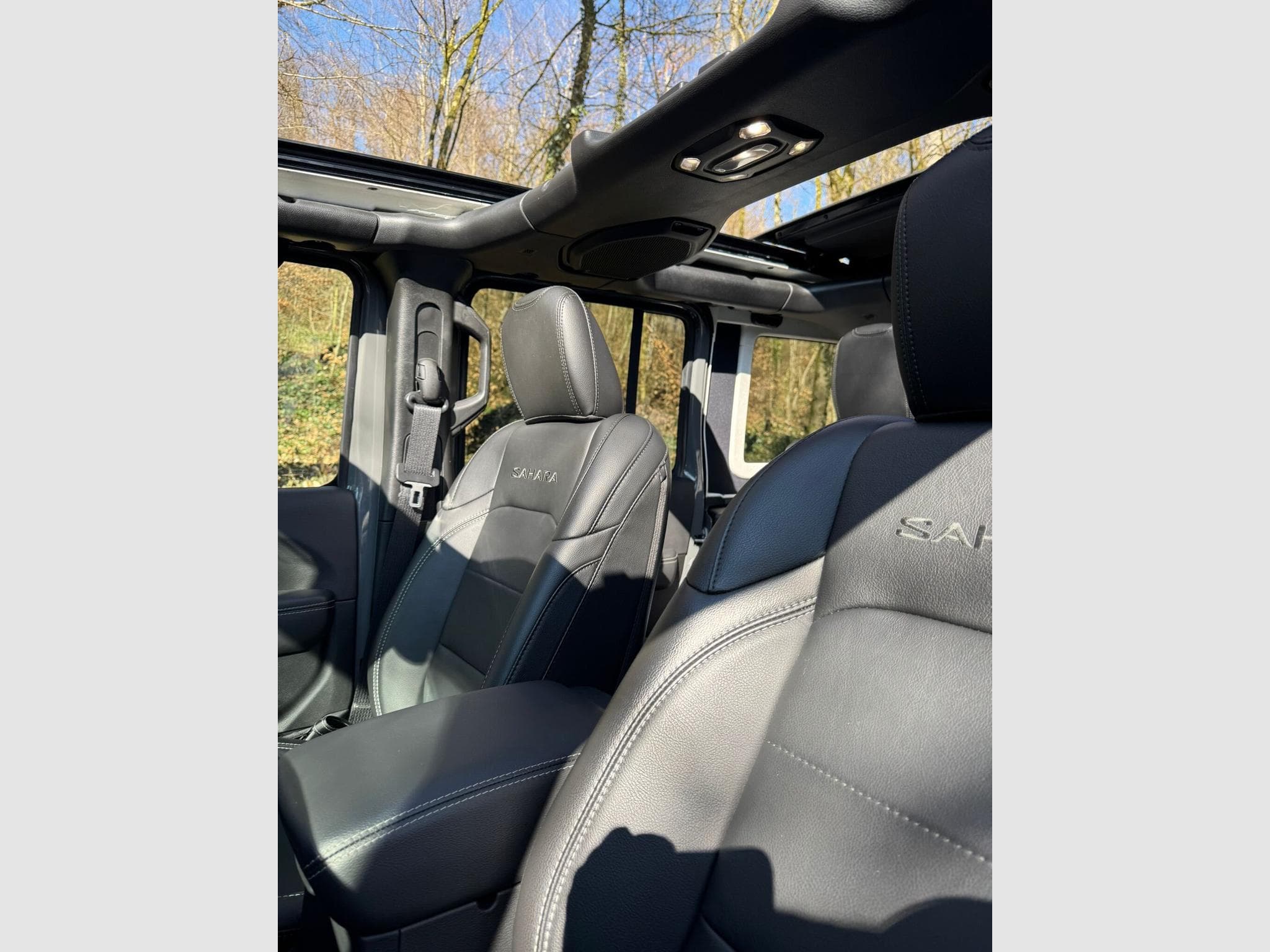 Jeep Wrangler 4xe (2022) - Photo 11