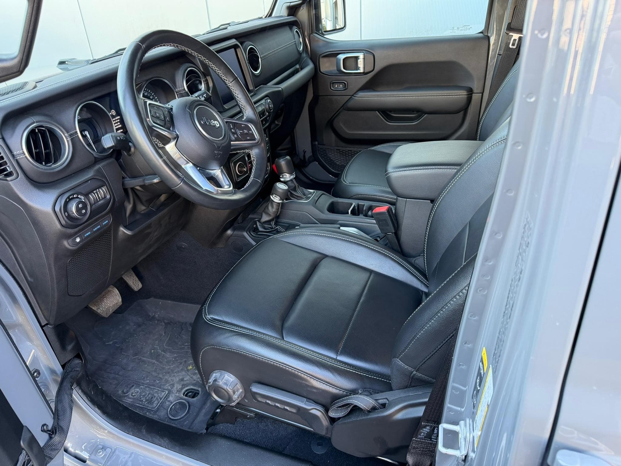 Jeep Wrangler 4xe (2022) - Photo 3