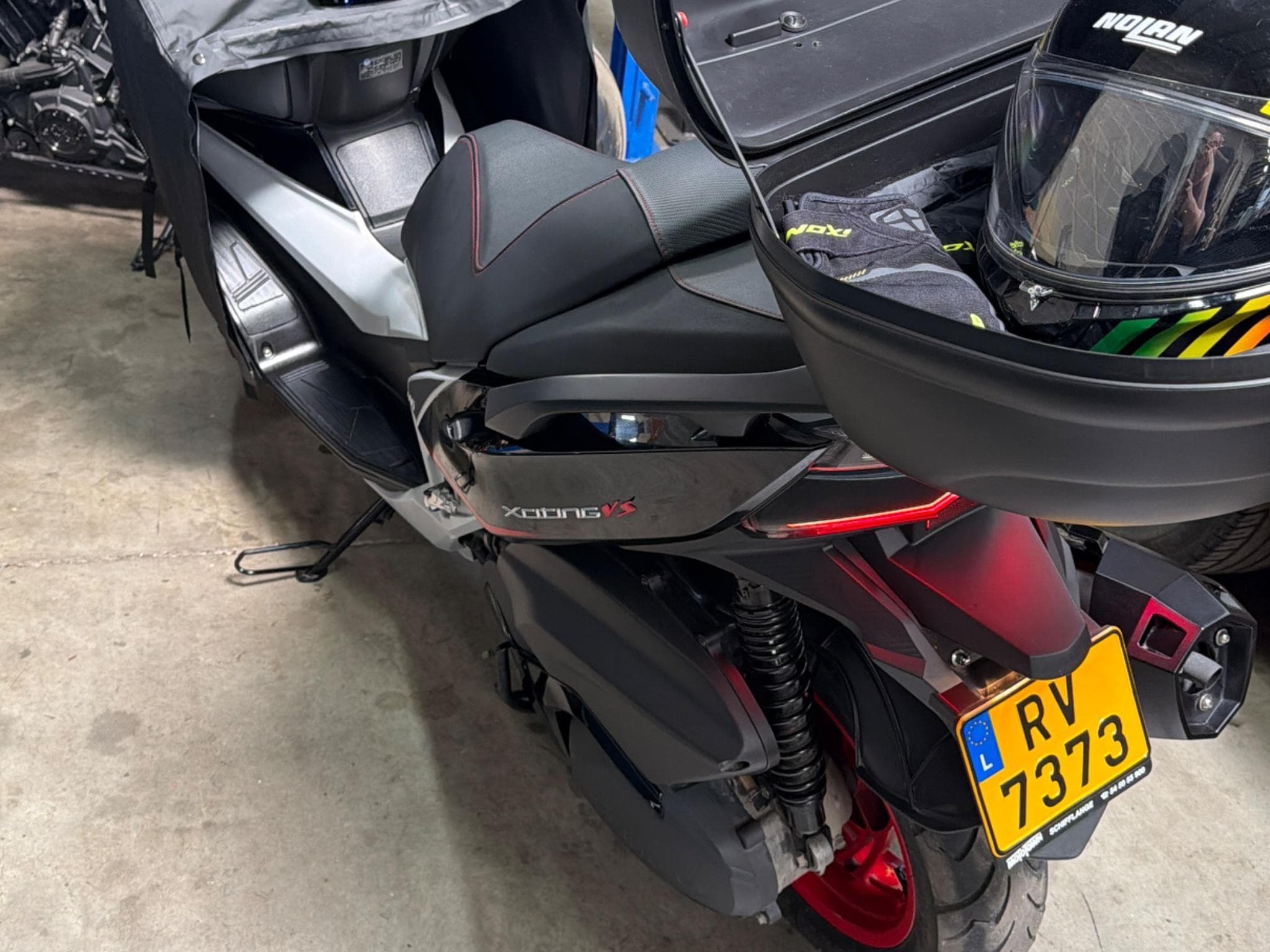 Kymco Xciting Kymco Scooter Xciting 400 (2023) - Photo 3