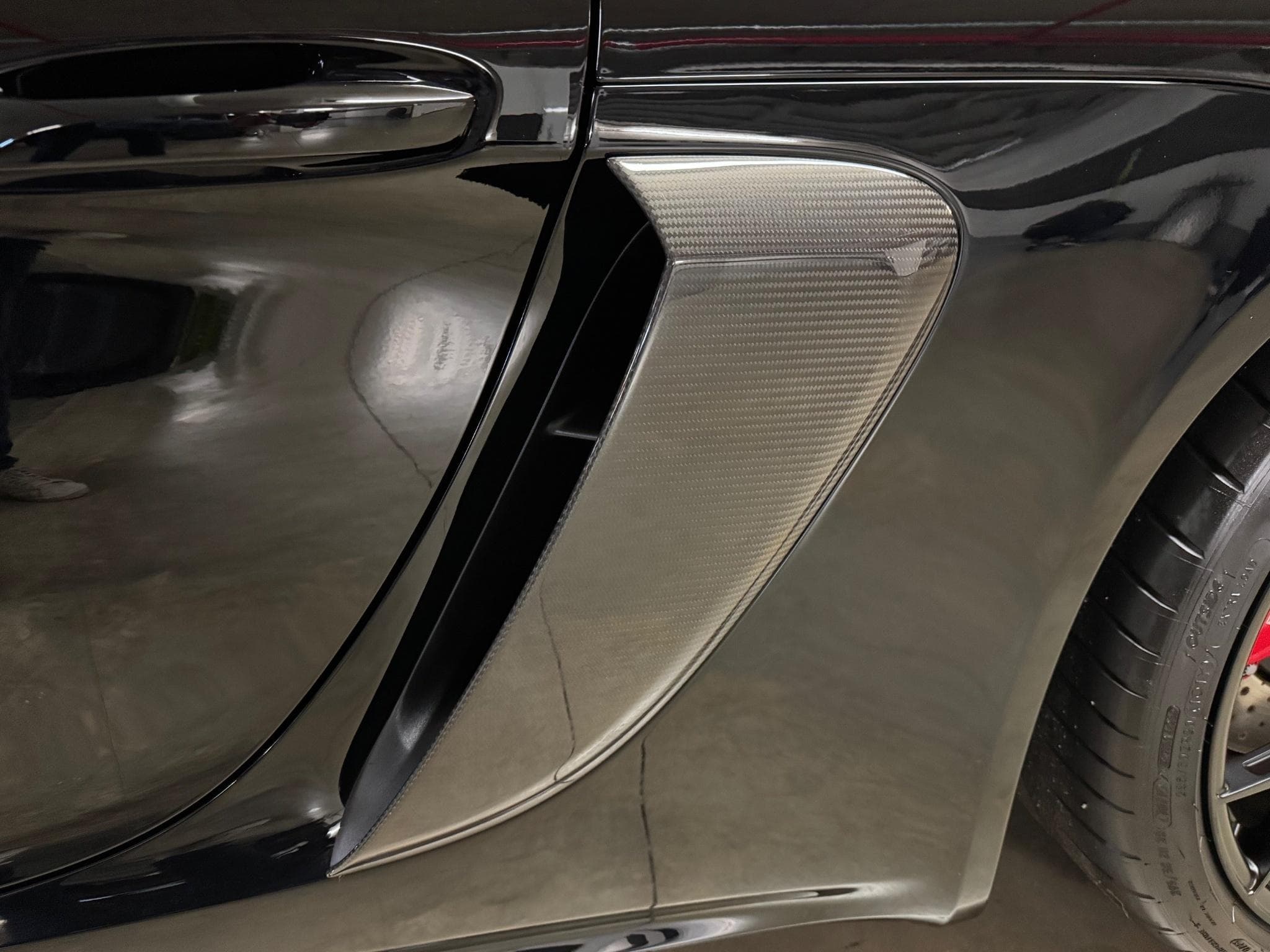 Porsche Boxster Spyder RS Weissach FULL XPEL (2025) - Photo 5