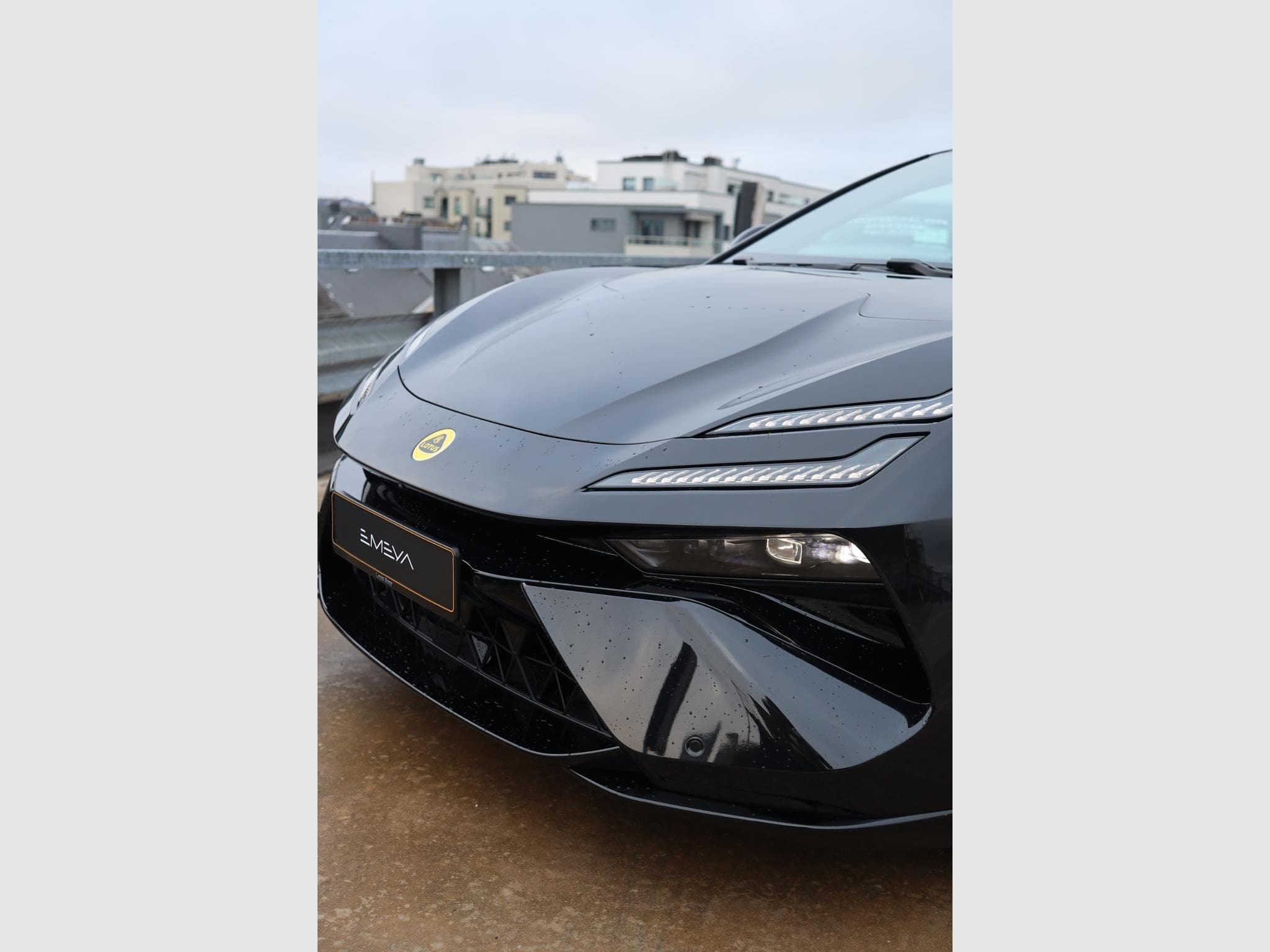 Lotus Emeya S (2026) - Photo 9