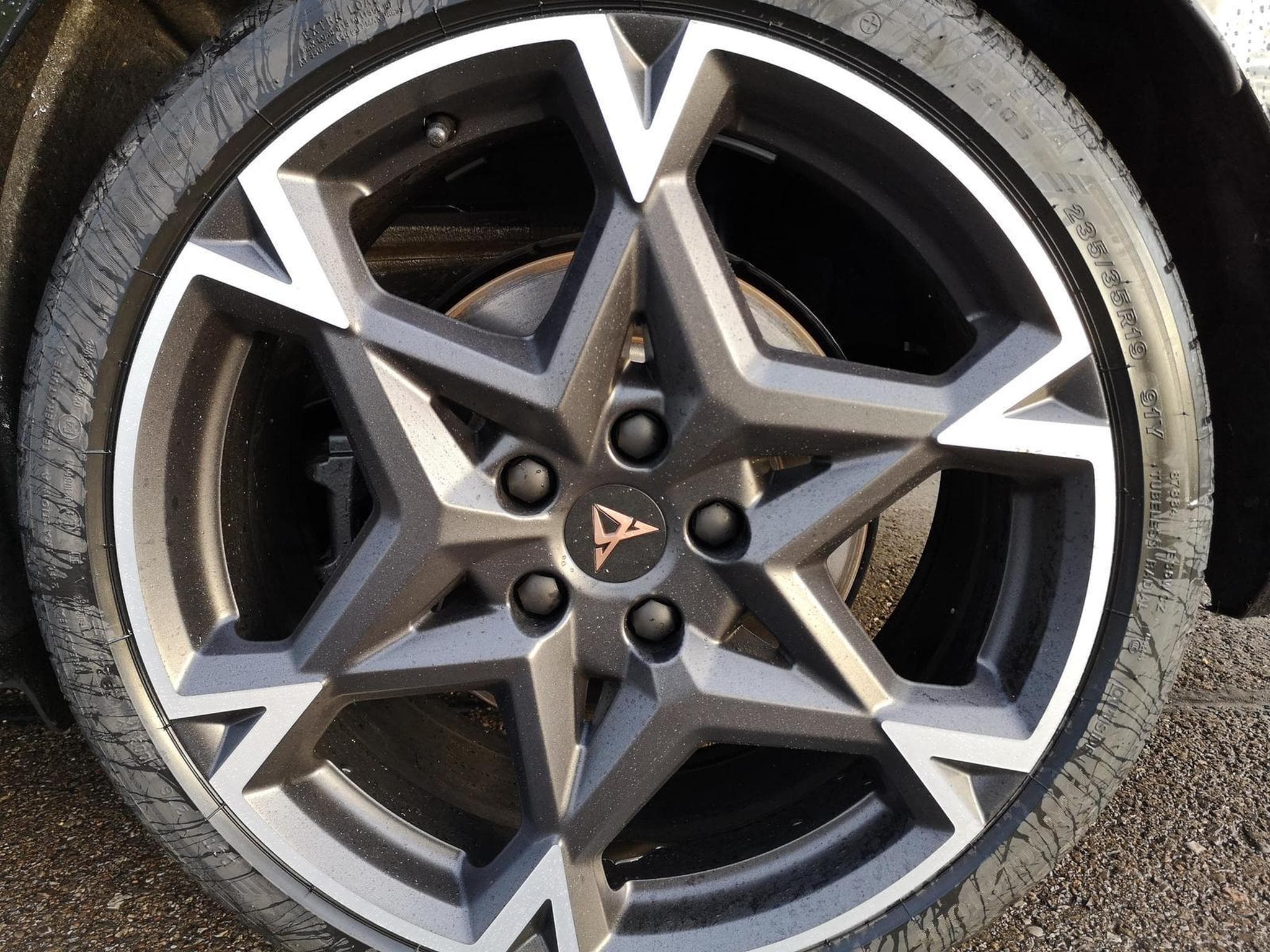 Cupra Leon 2.0 TSI 245 kW 4Drive VZ (2025) - Photo 5