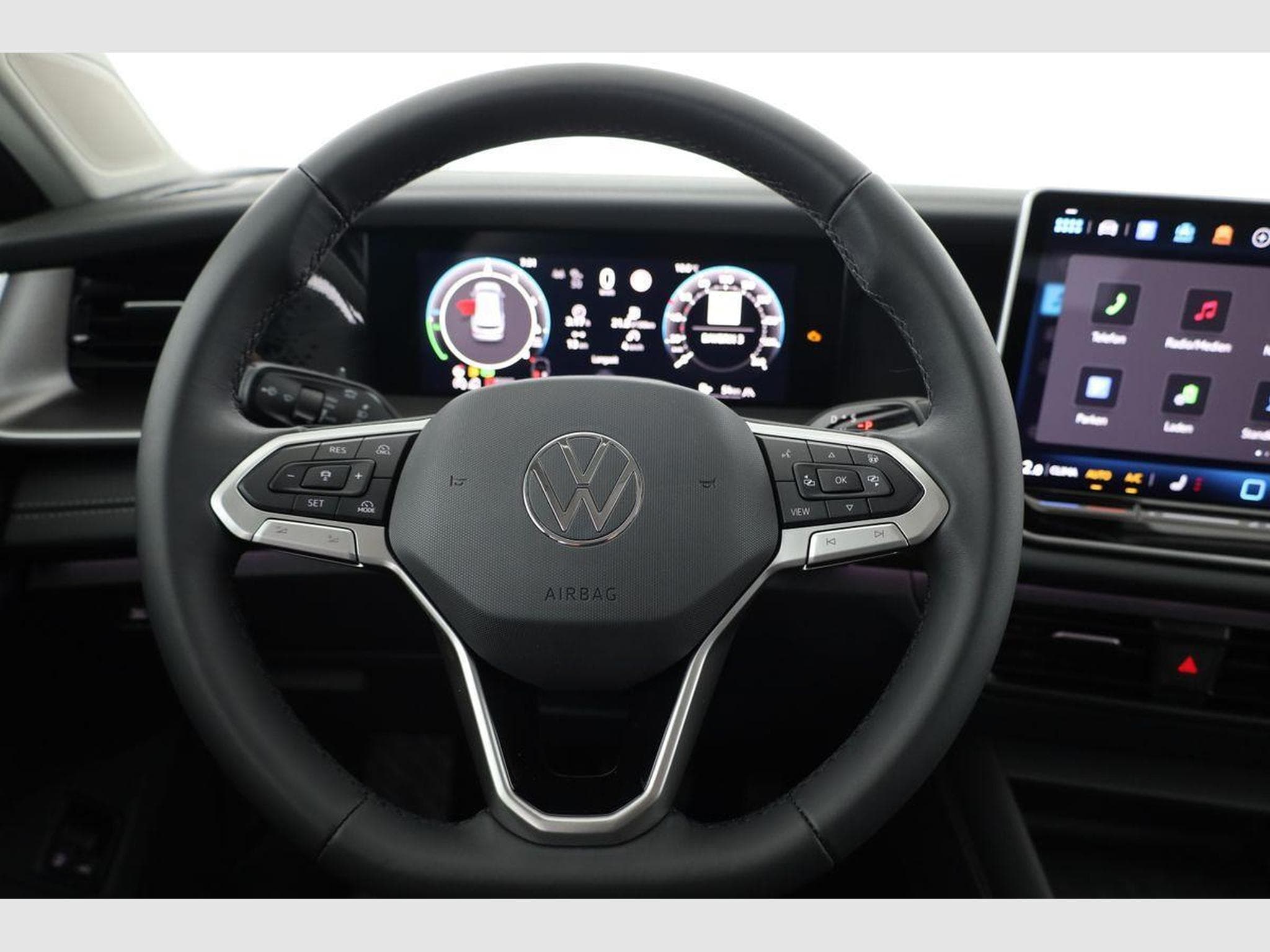 VW Tayron 1.5 TSI eHybrid 150 kW Life (2025) - Photo 5
