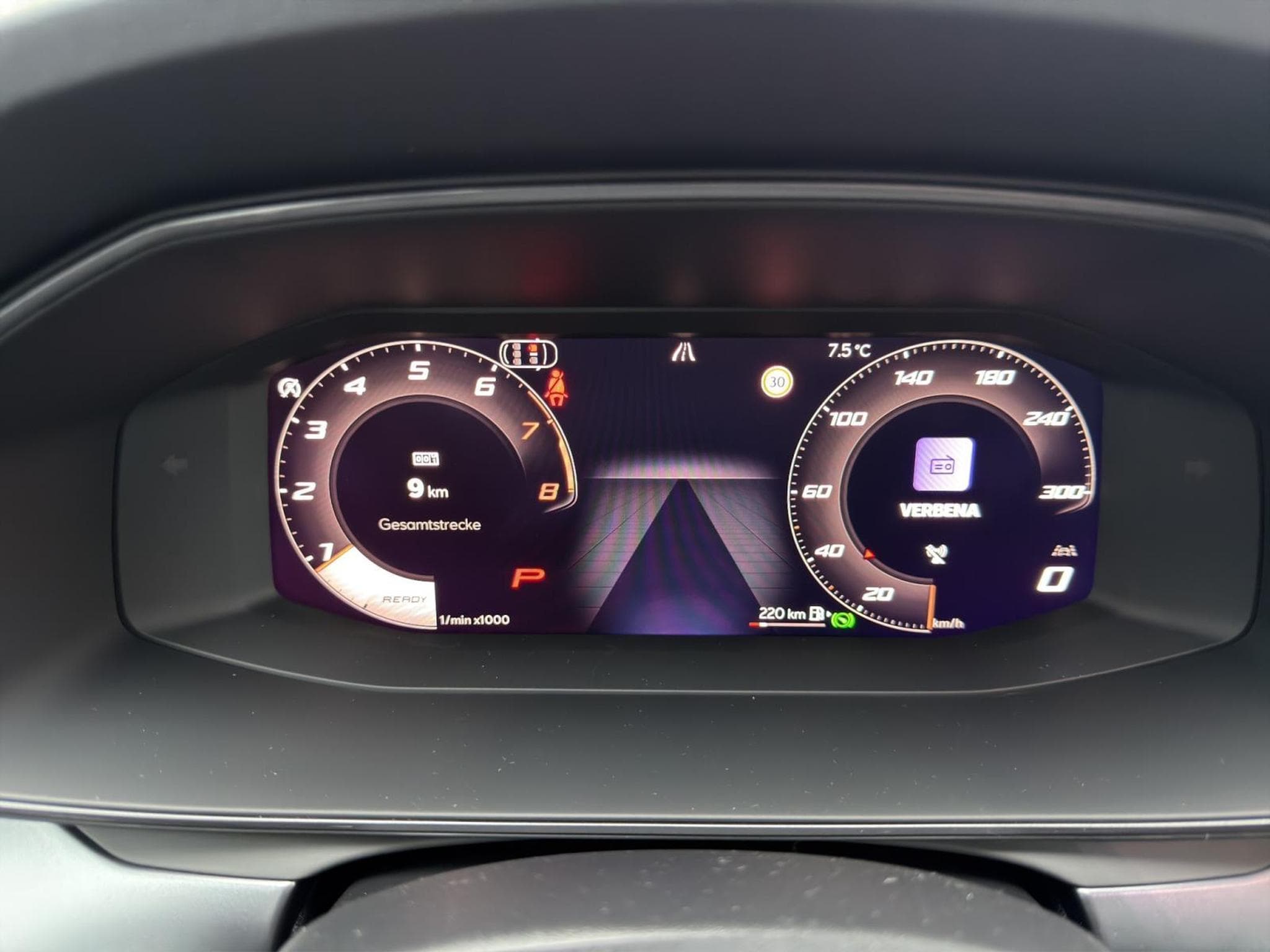 Cupra Leon VZ (2026) - Photo 11