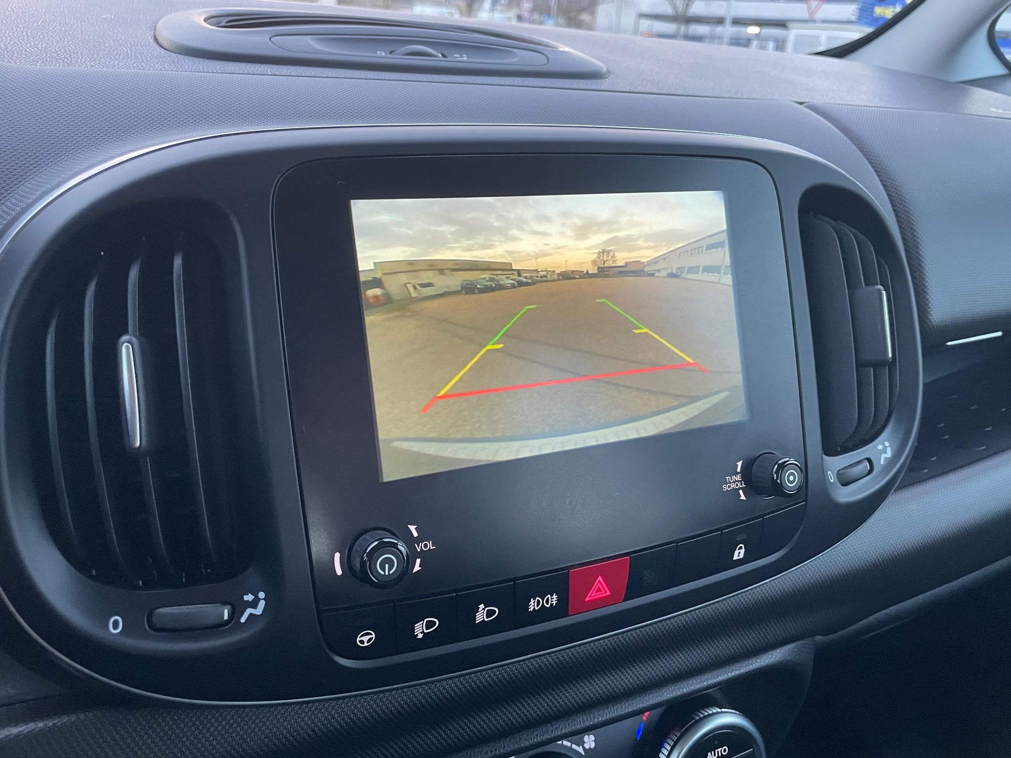 Fiat 500L 1.4 T-Jet / 26.845 KM / 1 Owner / used like new (2018) - Photo 16