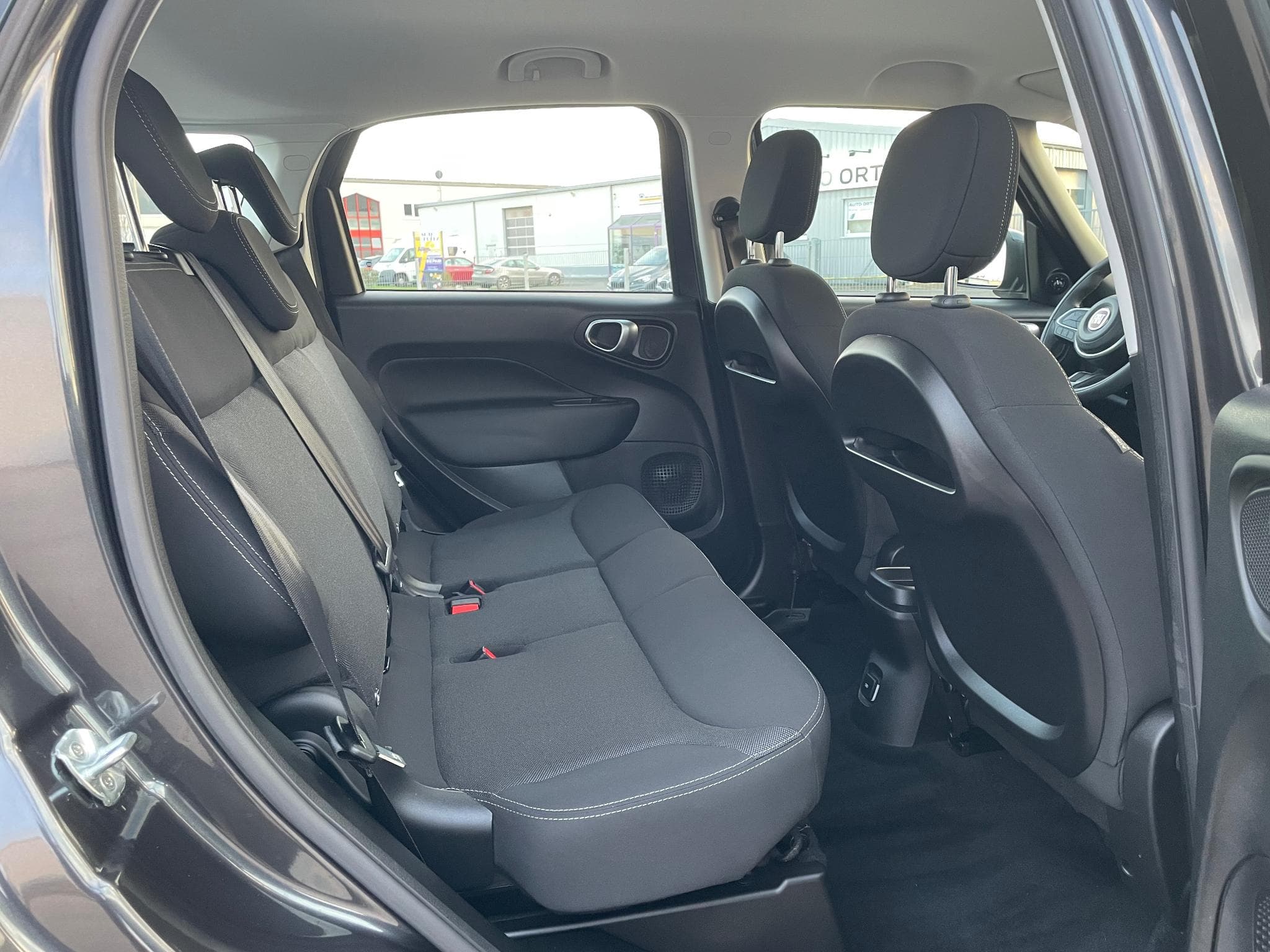Fiat 500L 1.4 T-Jet / 26.845 KM / 1 Owner / used like new (2018) - Photo 10