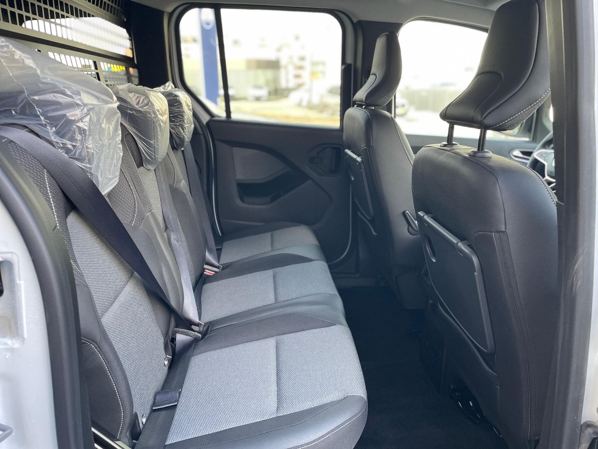 Renault Kangoo 1.3 TCE 131 Auto Neuf (2025) - Photo 5