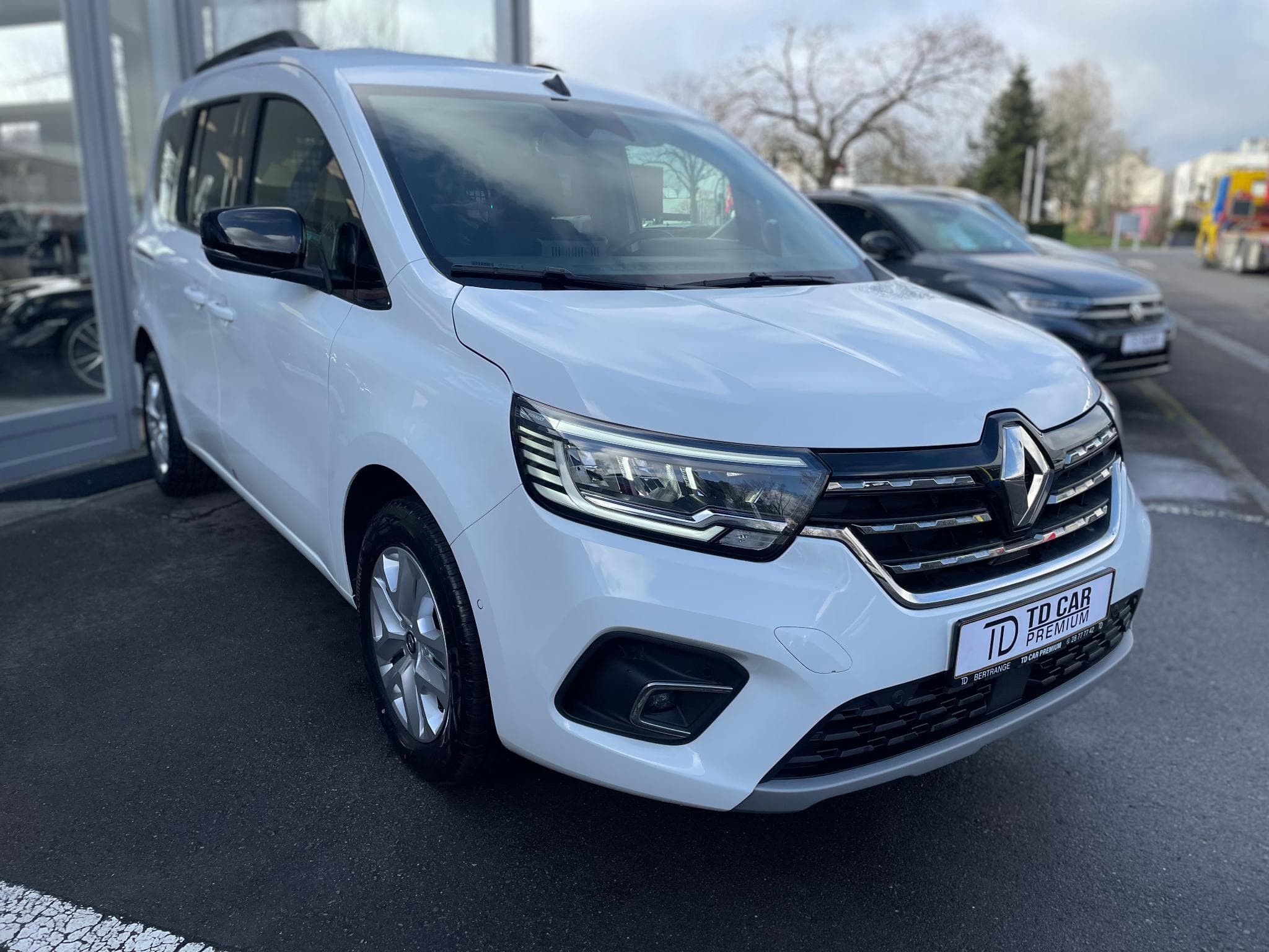 Renault Kangoo 1.3 TCE 131 Auto Neuf (2025) - Photo 3