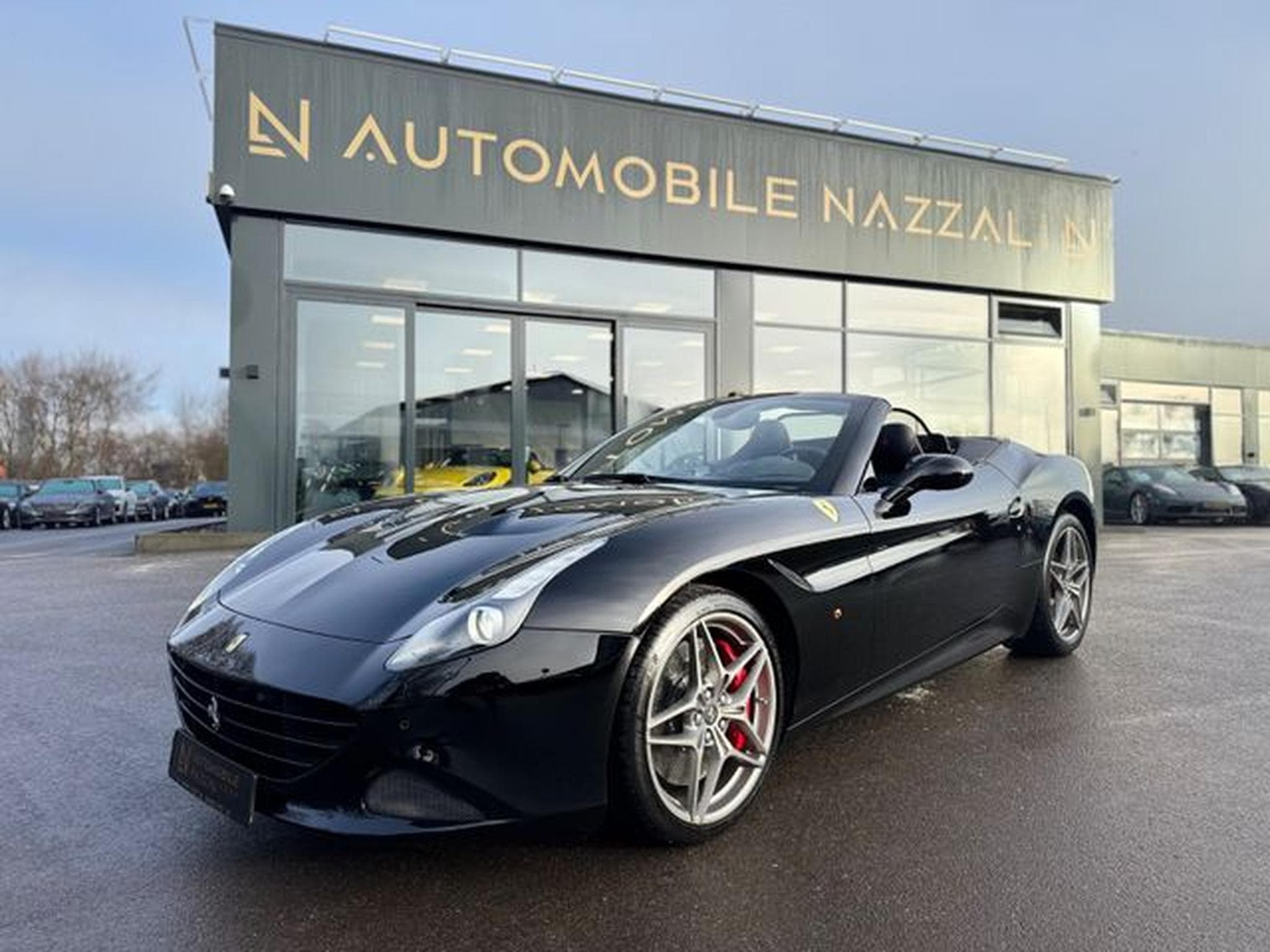 Ferrari California CALIFORNIA T V8*CARBON*POWER-GARANTIE*KERAMIK* (2017) - Photo 1