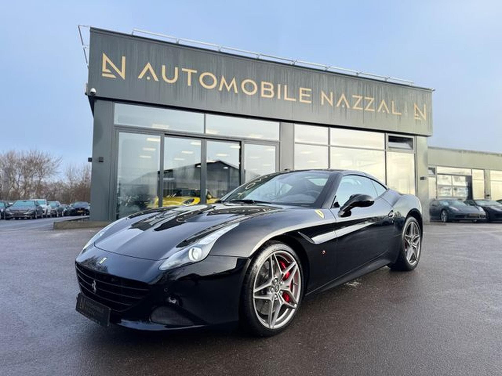 Ferrari California CALIFORNIA T V8*CARBON*POWER-GARANTIE*KERAMIK* (2017) - Photo 2