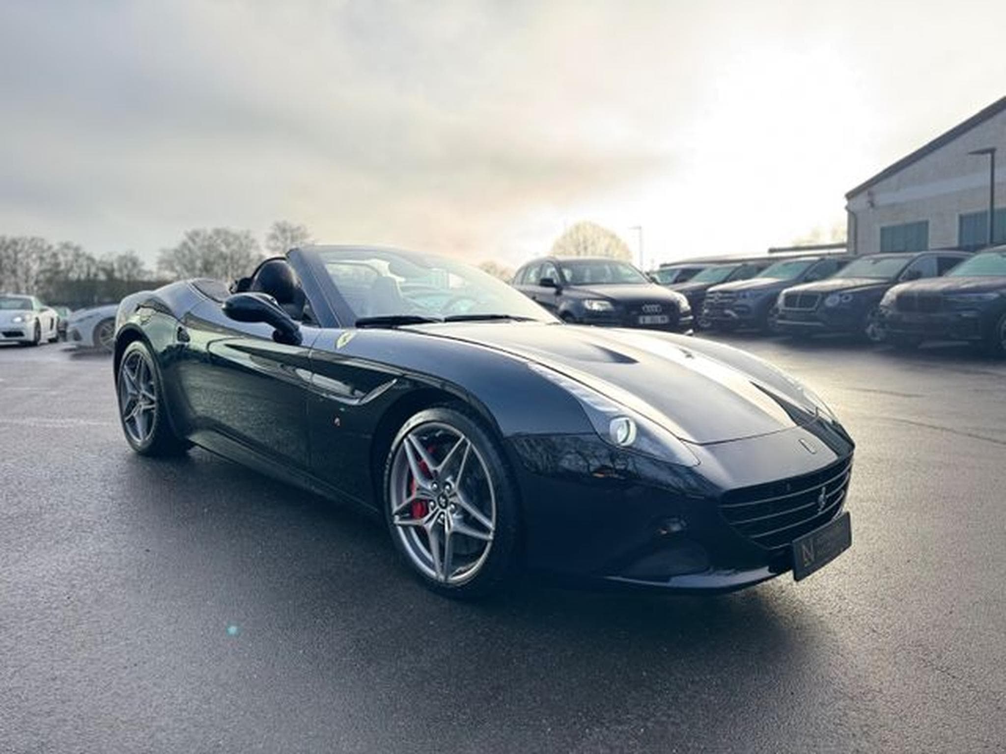 Ferrari California CALIFORNIA T V8*CARBON*POWER-GARANTIE*KERAMIK* (2017) - Photo 7