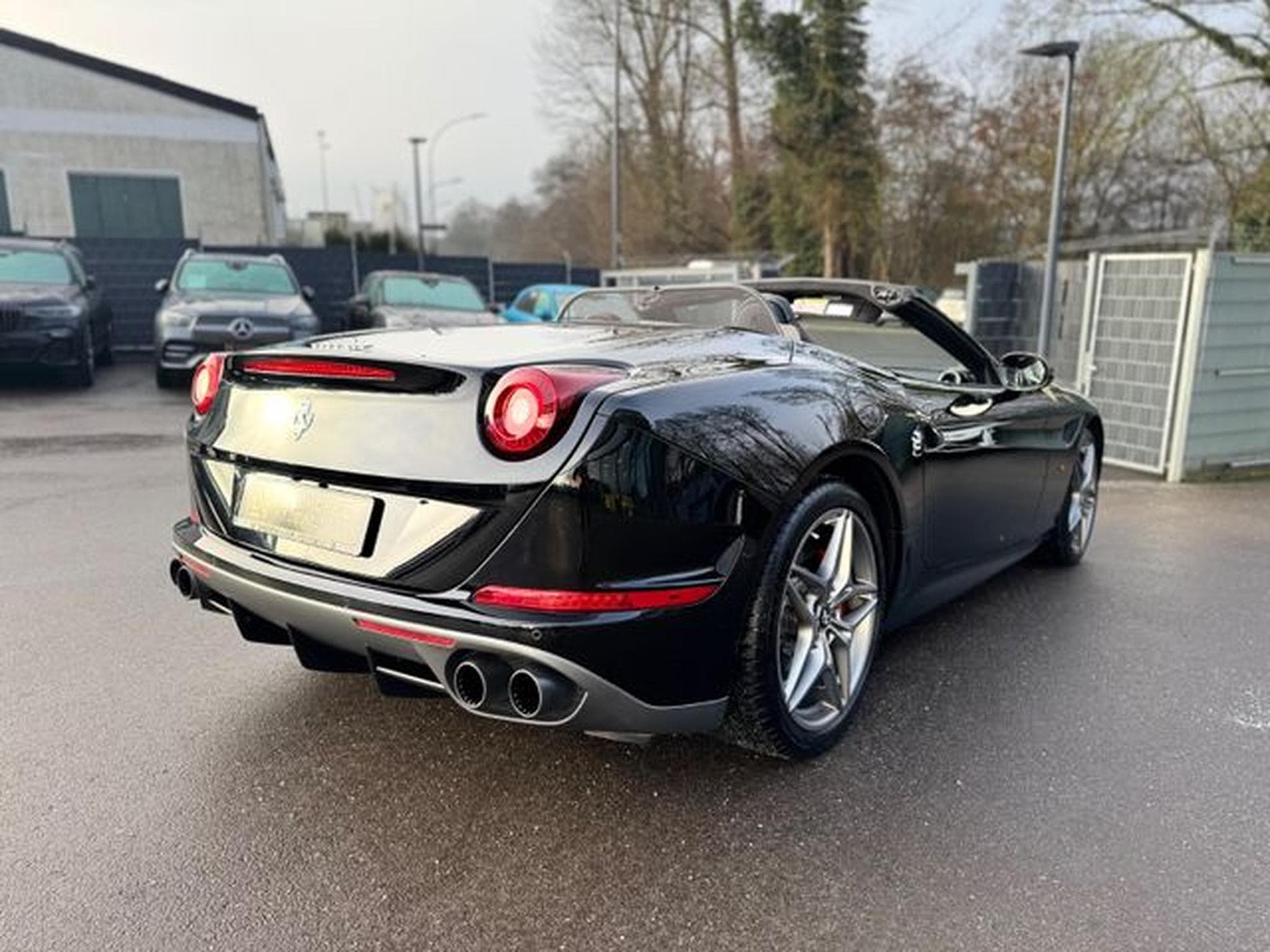 Ferrari California CALIFORNIA T V8*CARBON*POWER-GARANTIE*KERAMIK* (2017) - Photo 8