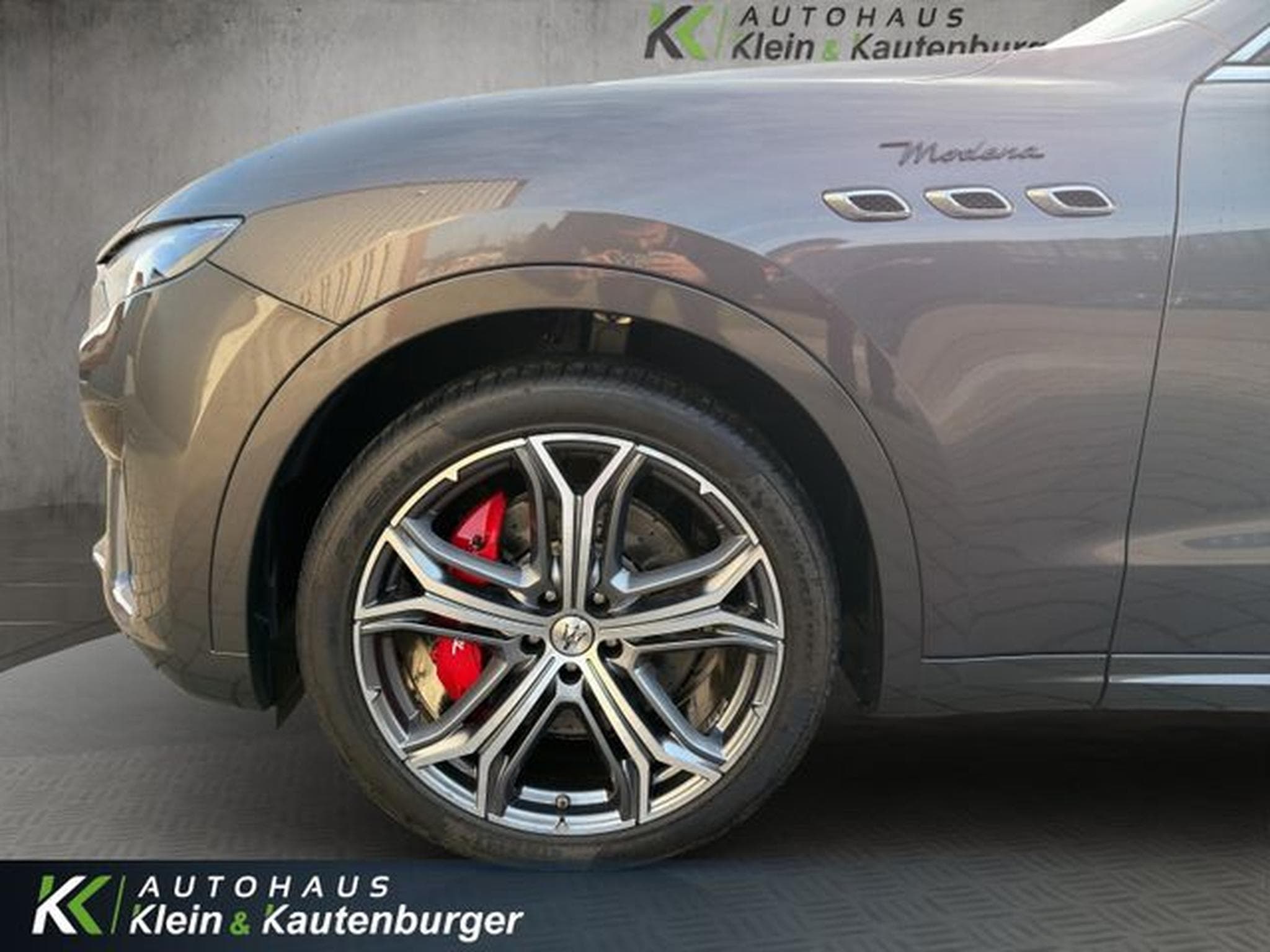 Maserati Levante Levante 3.0 V6 Modena +LED+CARPLAY+SPORTSITZE (2023) - Photo 9