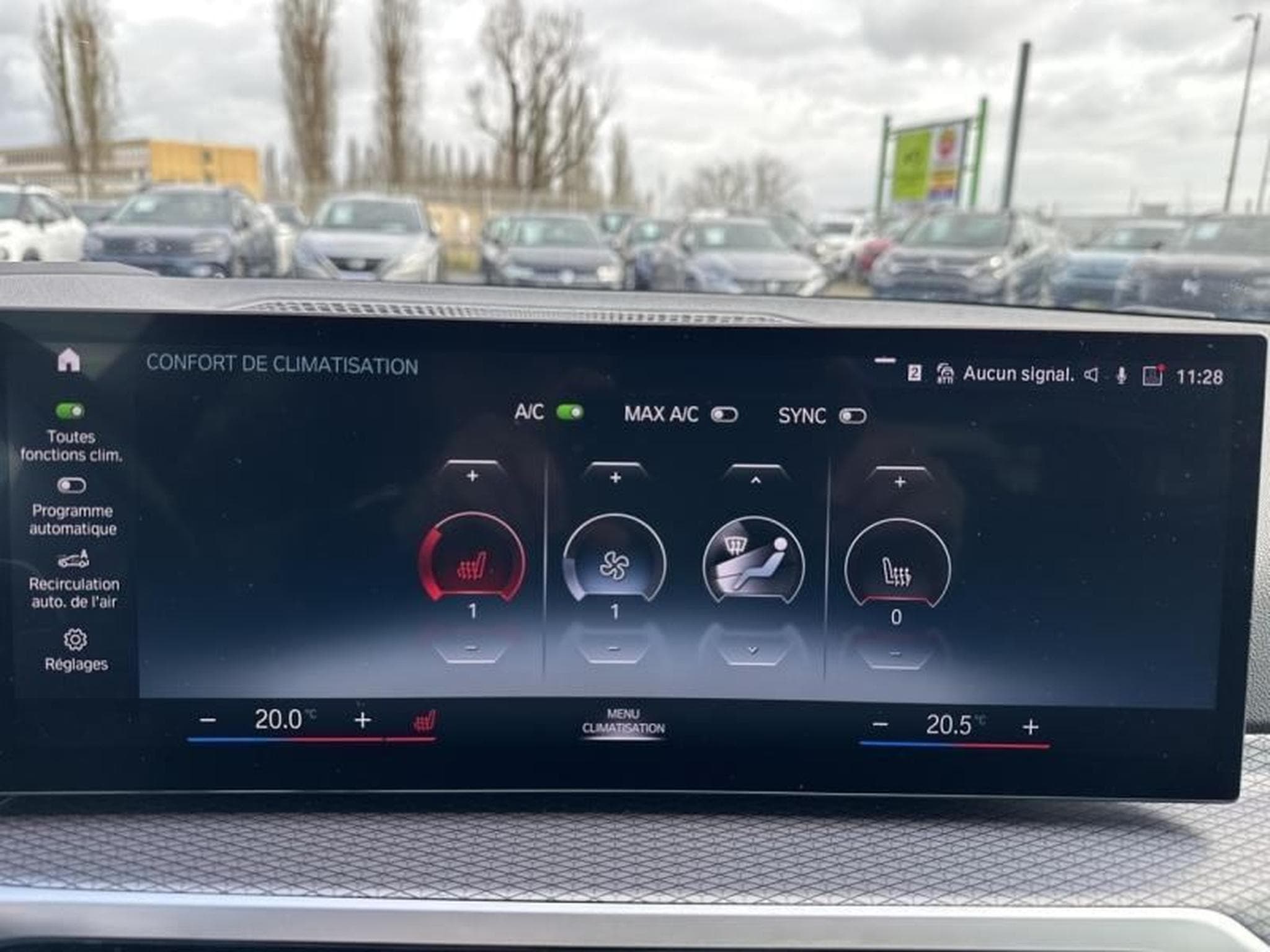 BMW 330 330eA 292ch M Sport (2024) - Photo 18