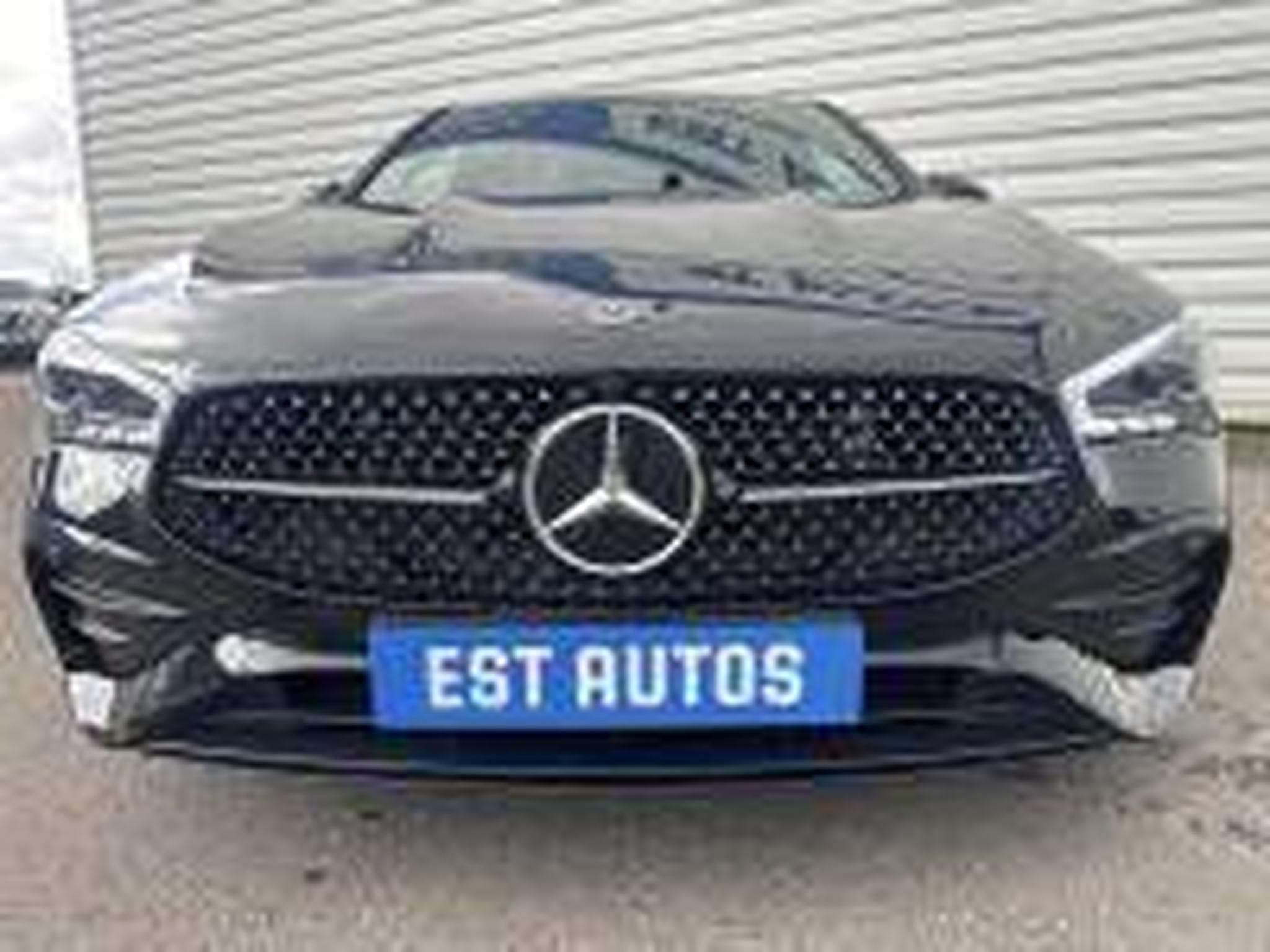 Mercedes CLA 200 CLA Shooting Brake 200 d 150ch AMG Line 8G-DCT NIGTH Edition (2025) - Photo 11
