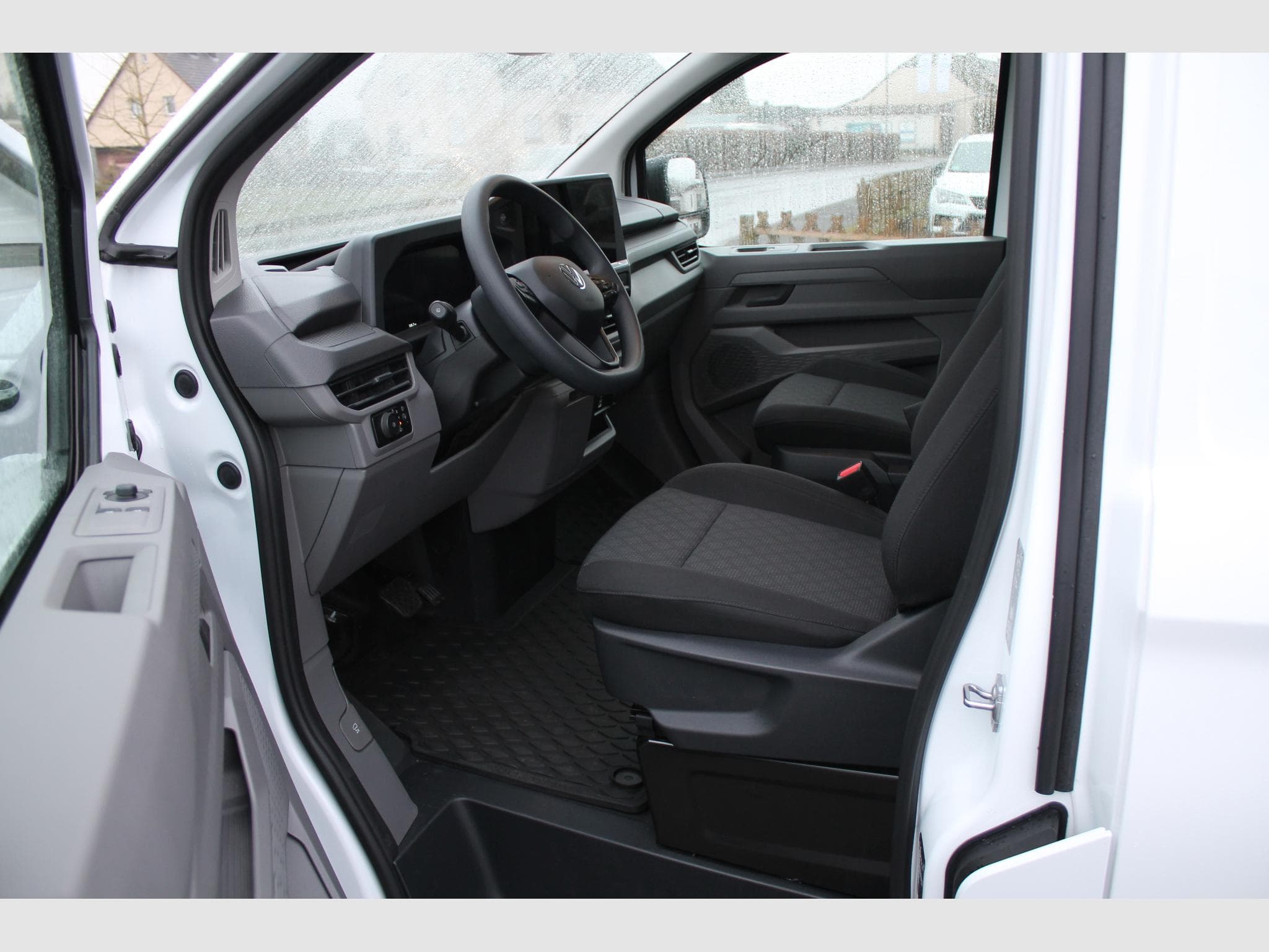 VW Transporter T7 4Motion Kasten L2 Lang (2025) - Photo 8