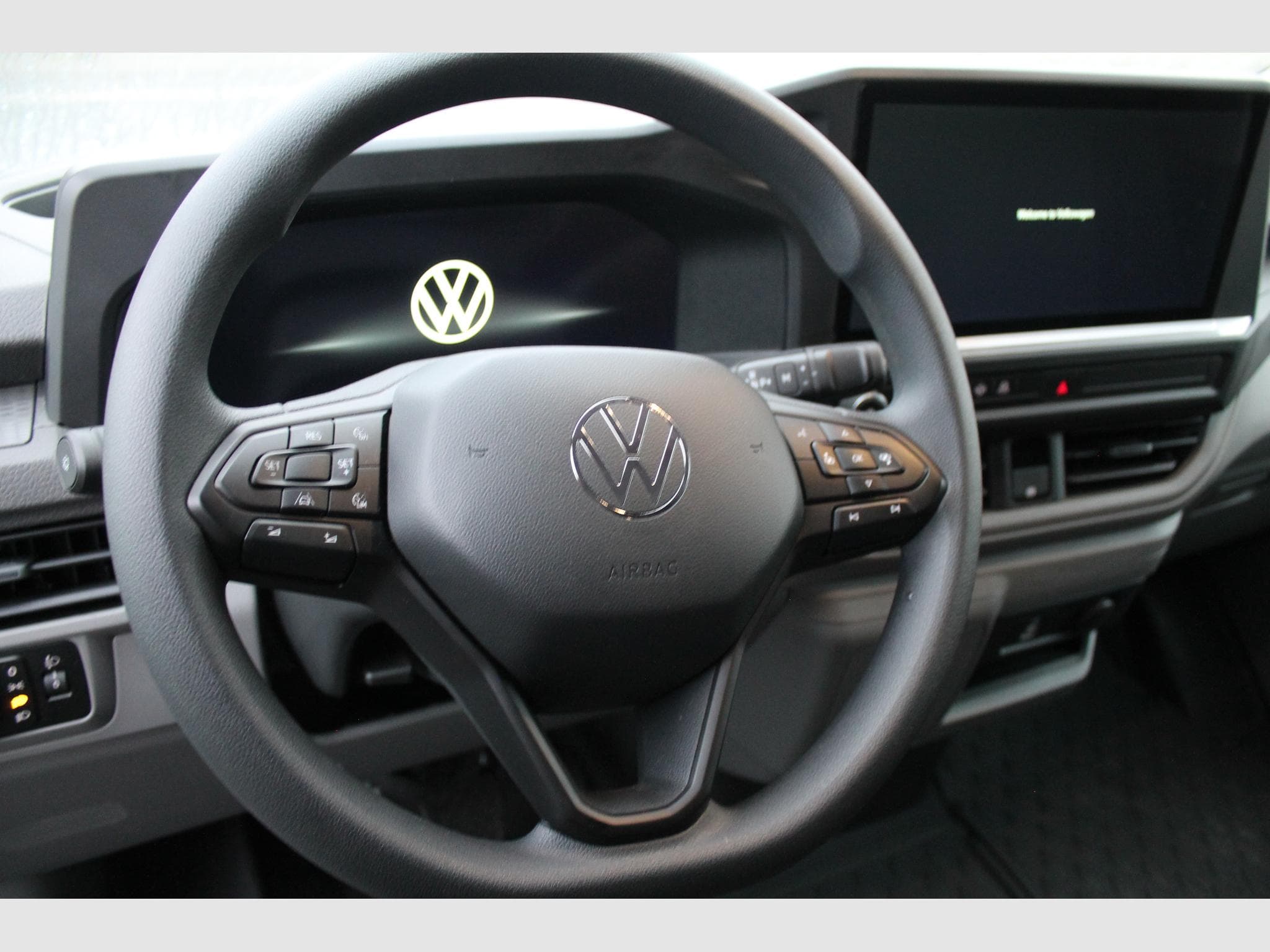 VW Transporter T7 4Motion Kasten L2 Lang (2025) - Photo 14