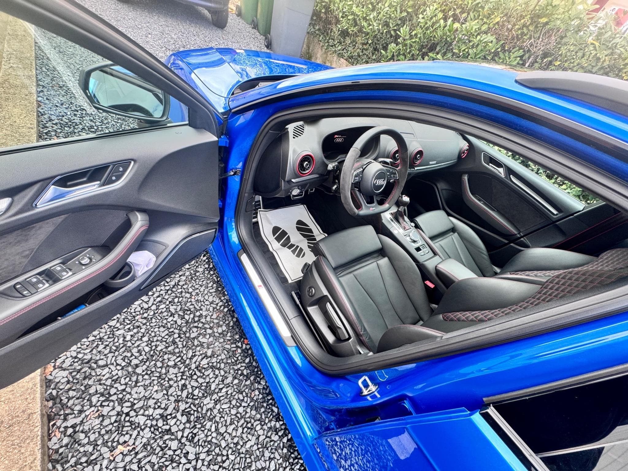 Audi RS3 (2020) - Photo 8