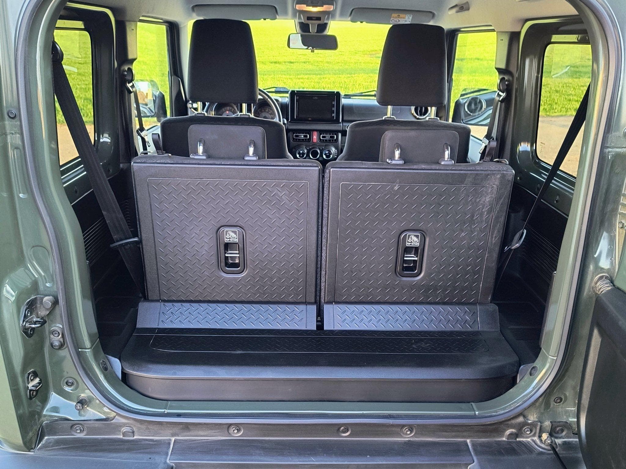 Suzuki Jimny GLX (2019) - Photo 3