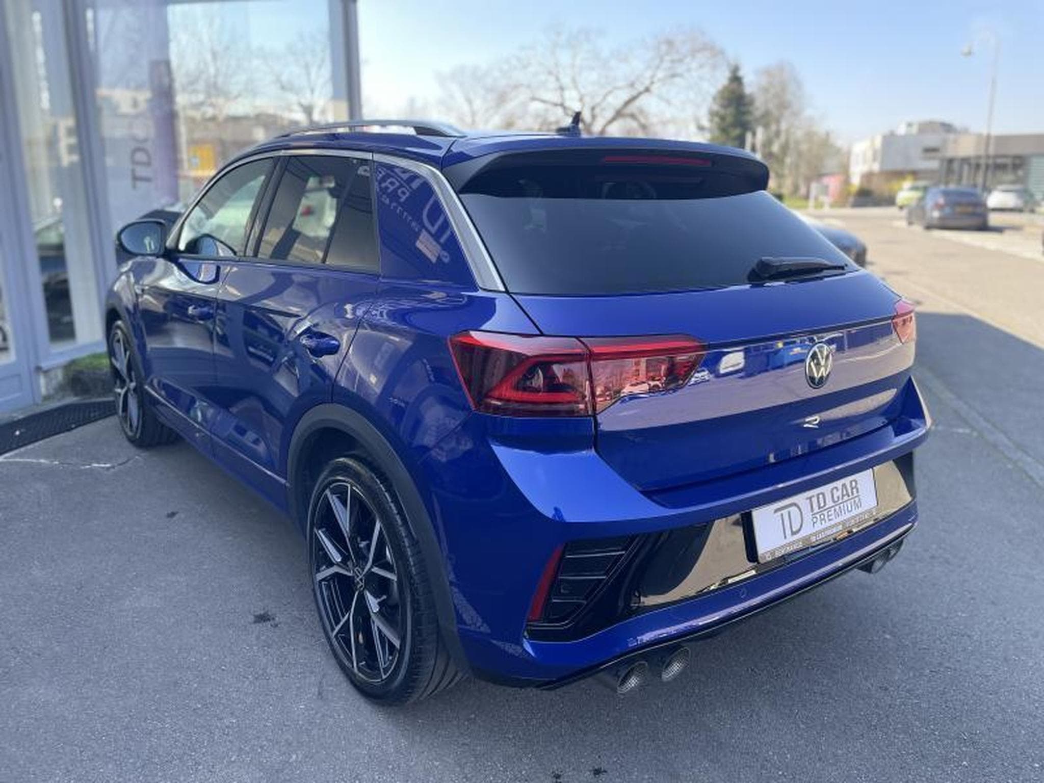 VW T-Roc 2.0 TSI R 4Motion DSG Akrapovic (2022) - Photo 12