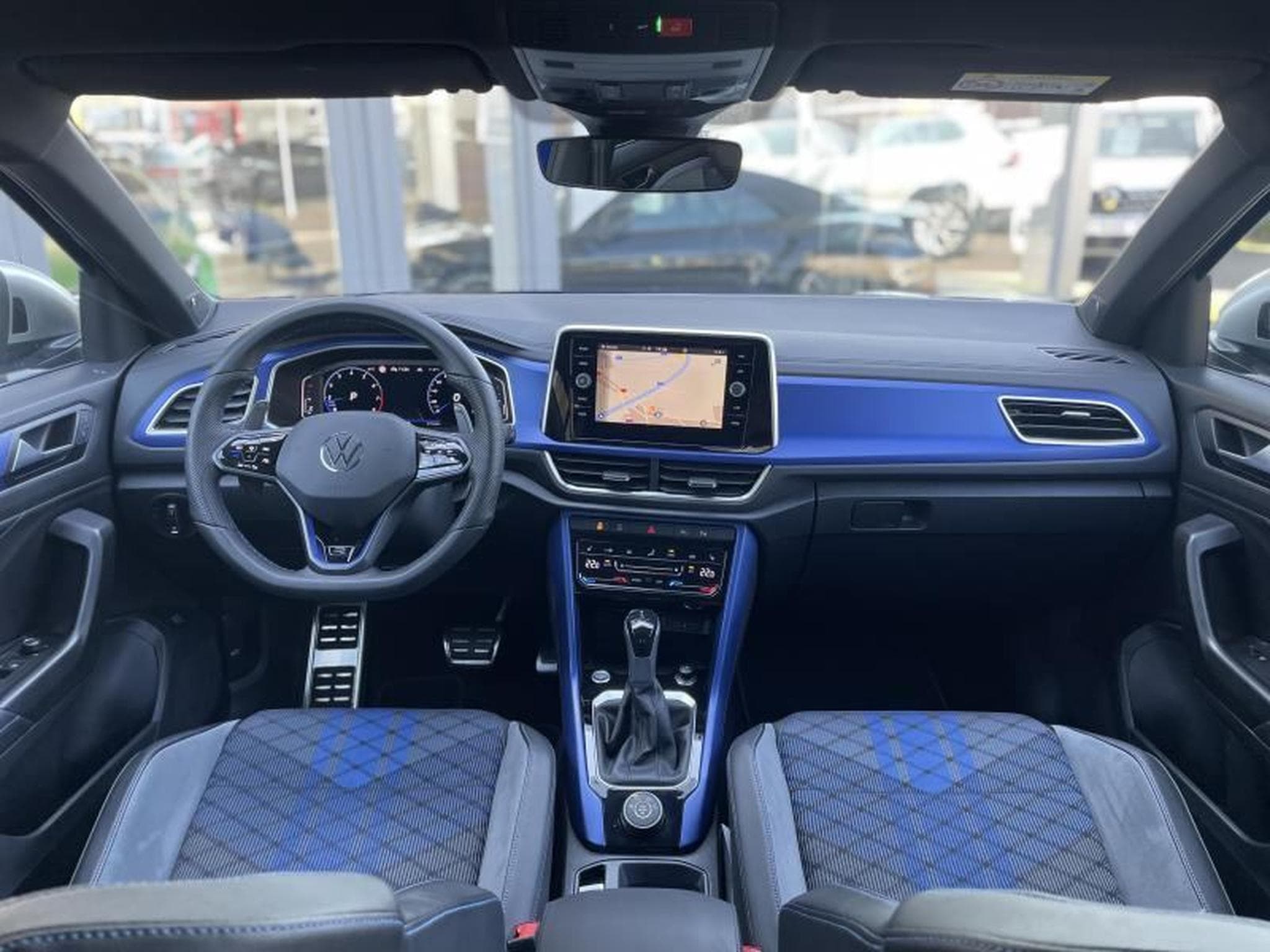 VW T-Roc 2.0 TSI R 4Motion DSG Akrapovic (2022) - Photo 11