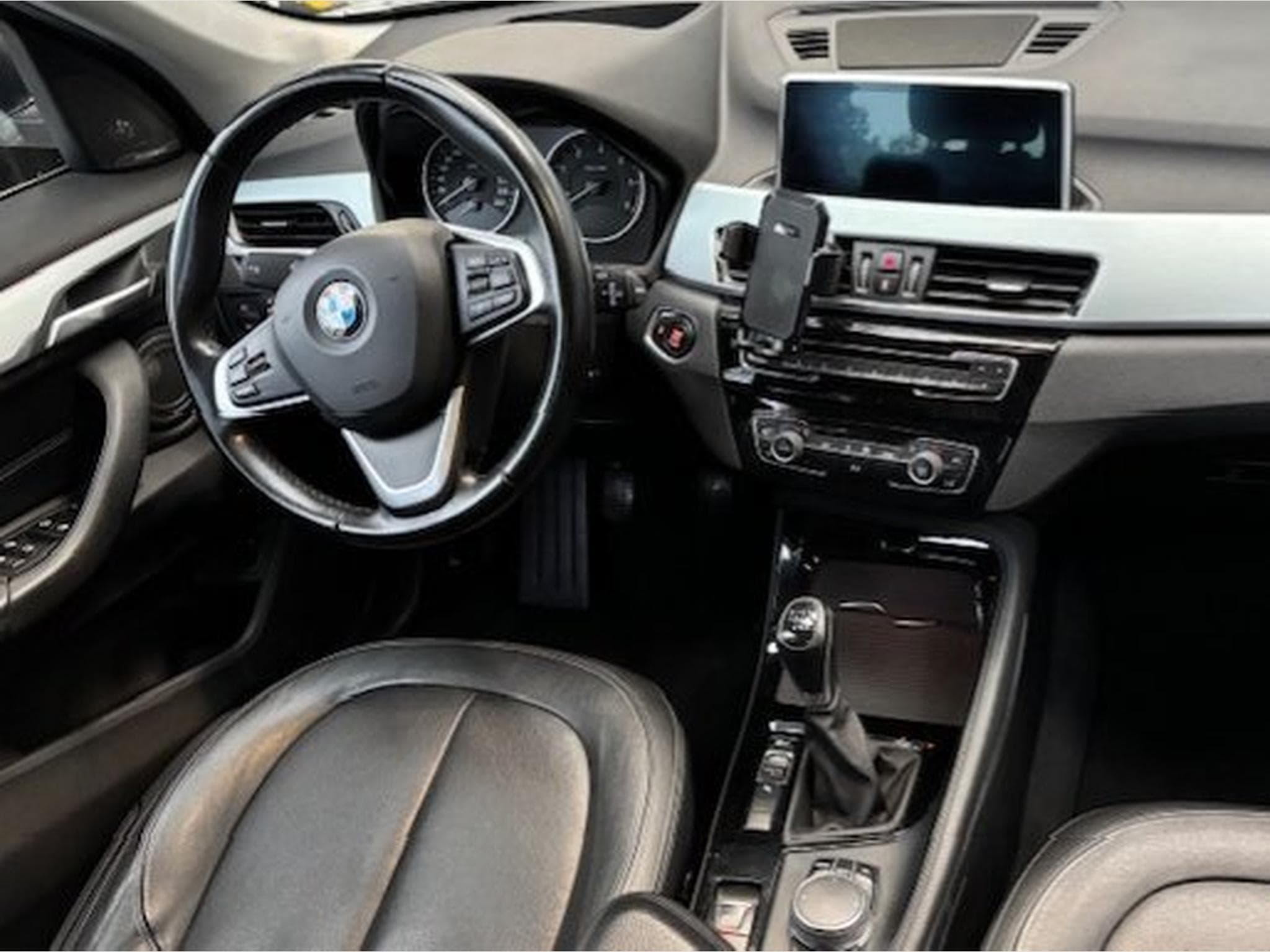 BMW X1 sDrive16d SUV (2016) - Photo 5