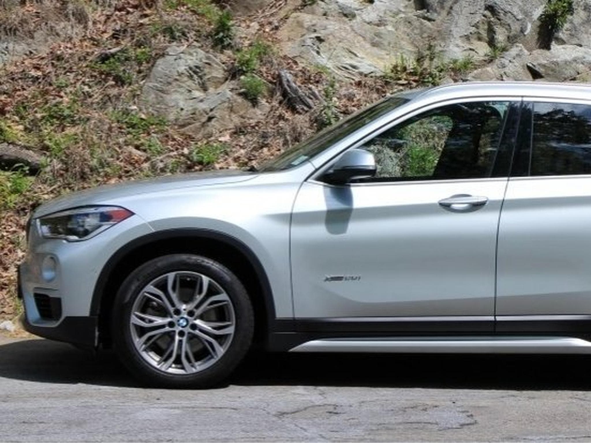 BMW X1 sDrive16d SUV (2016) - Photo 1