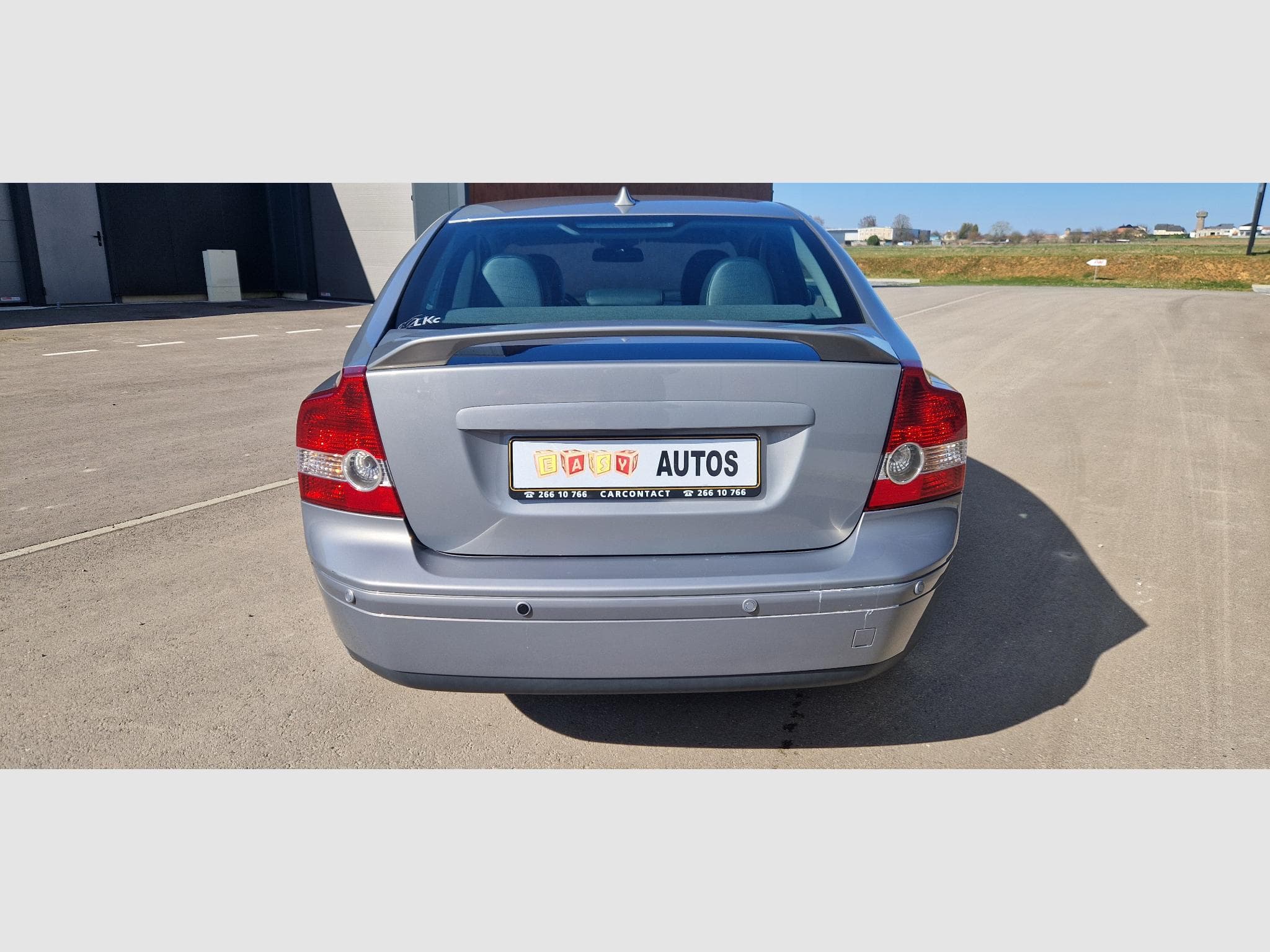 Volvo S40 II 1.6D 110CH Summum Edrive (2007) - Photo 4