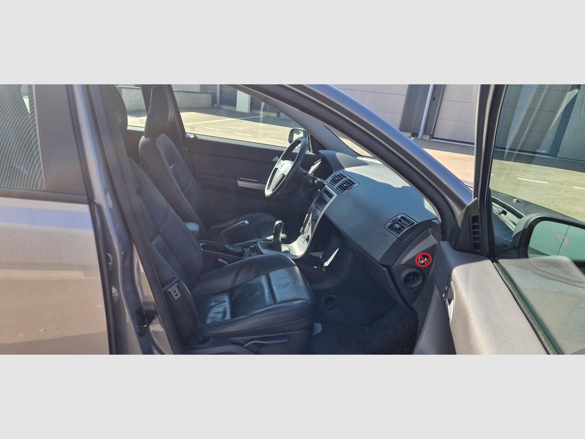 Volvo S40 II 1.6D 110CH Summum Edrive (2007) - Photo 11