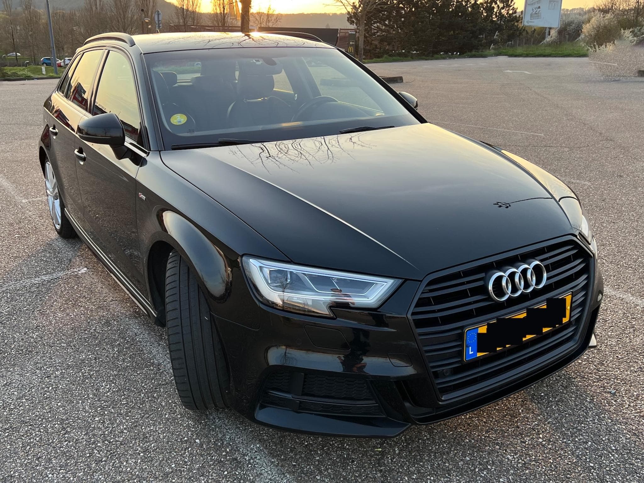 Audi A3 Sportback 35 TDI 150 S-tronic S-Line (2020) - Photo 4
