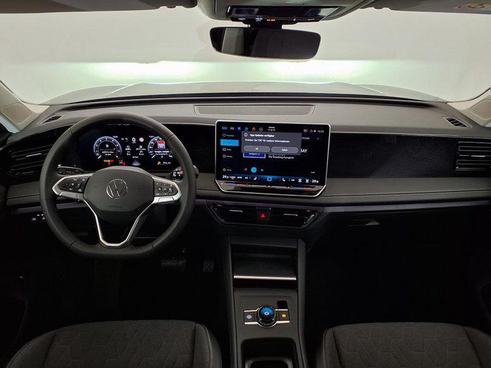 VW Tiguan Prime 1.5 eTSI 7-Gang-DSG (2026) - Photo 11
