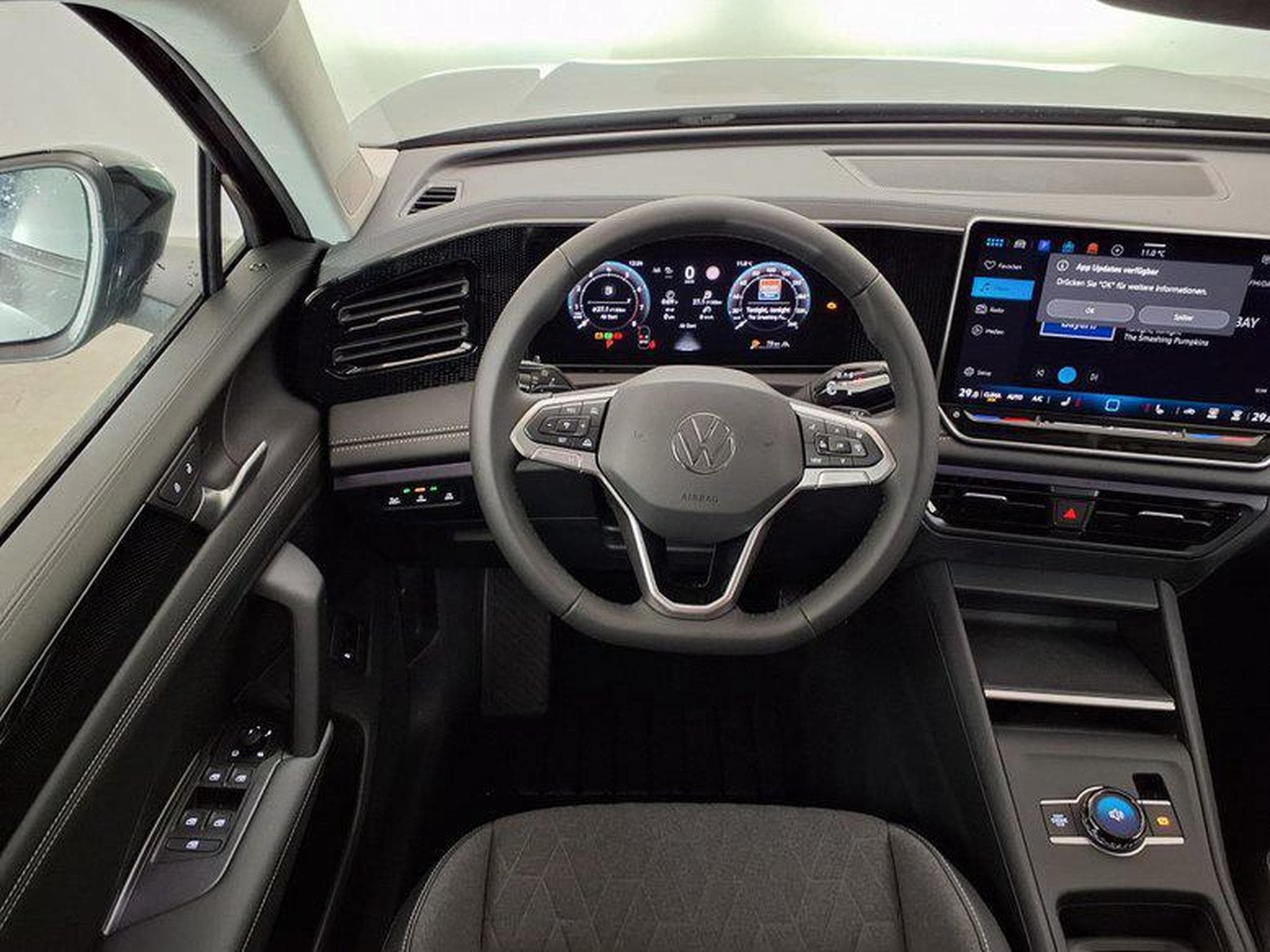 VW Tiguan Prime 1.5 eTSI 7-Gang-DSG (2026) - Photo 12