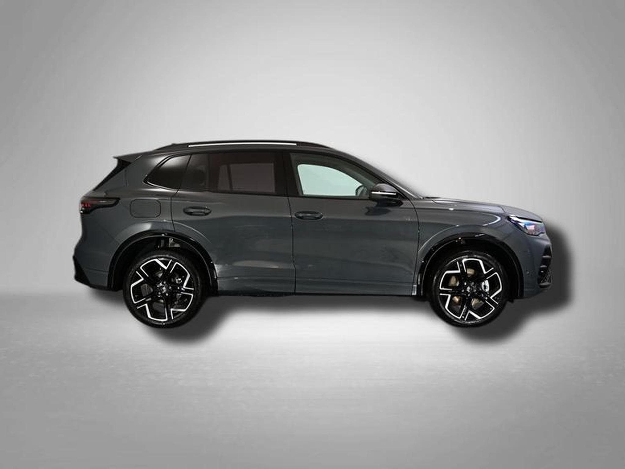 VW Tiguan R-Line 2.0 TSI 7-Gang-DSG 4x4 (2026) - Photo 6