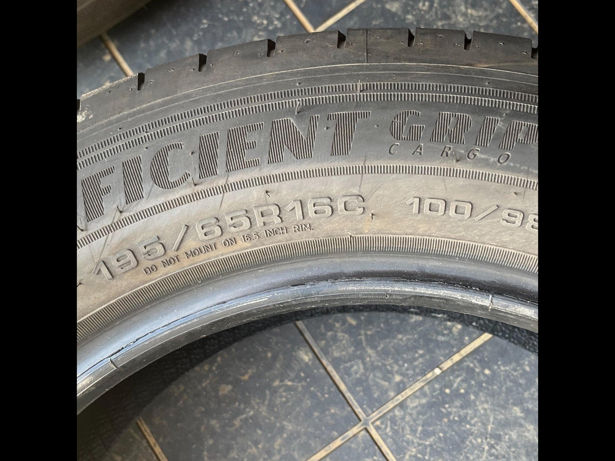 pneus – 16 - Photo 3