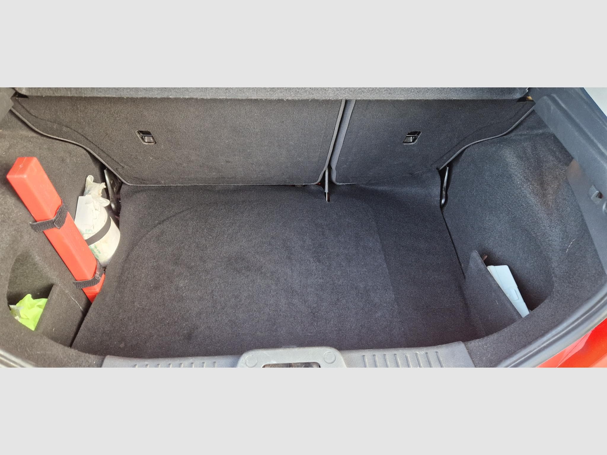 Ford Fiesta VI ph.2 ST Line 1.5 tdci 95ch (2016) - Photo 12