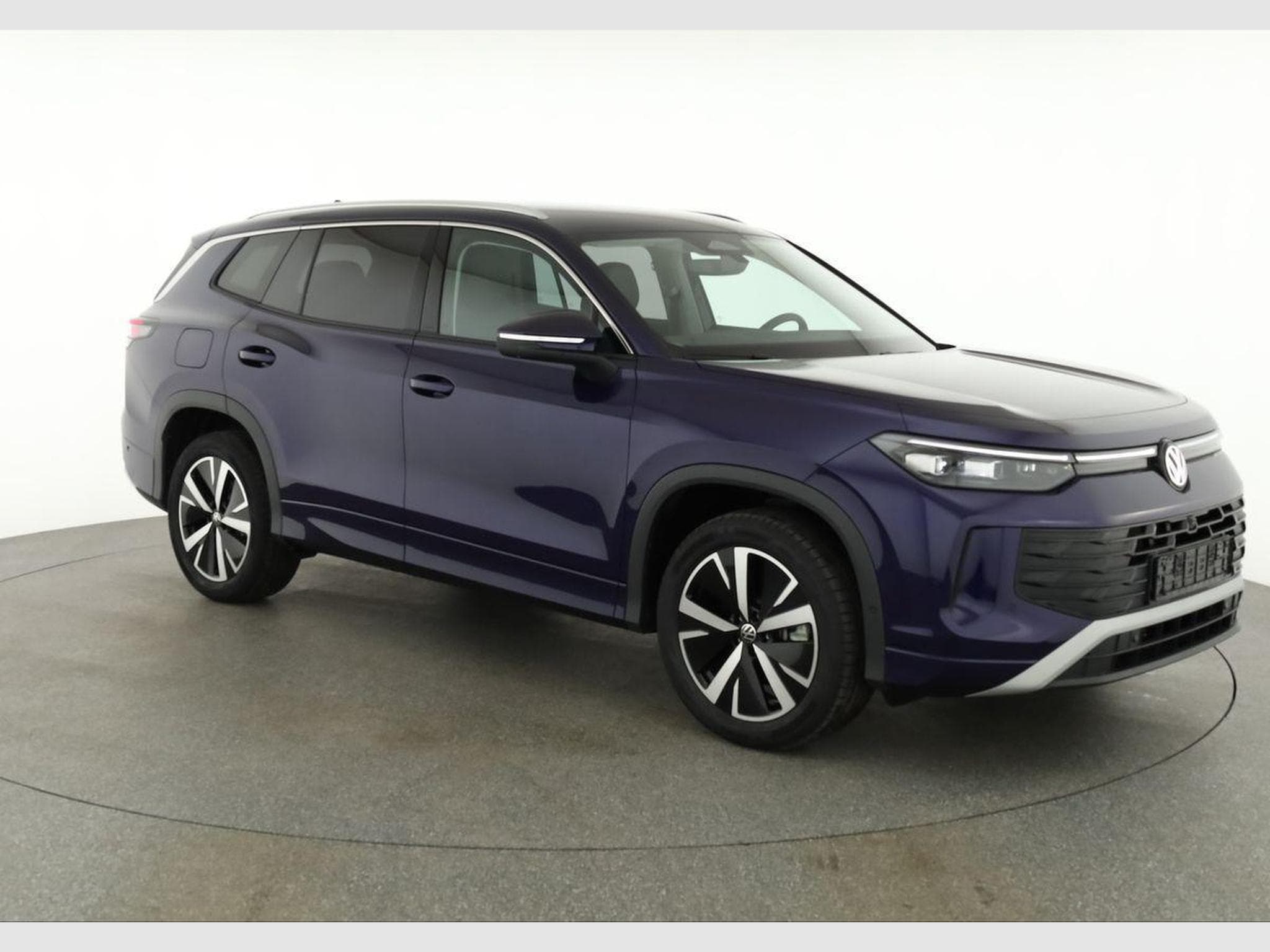 VW Tayron 1.5 TSI eHybrid 150 kW Life (2025) - Photo 1
