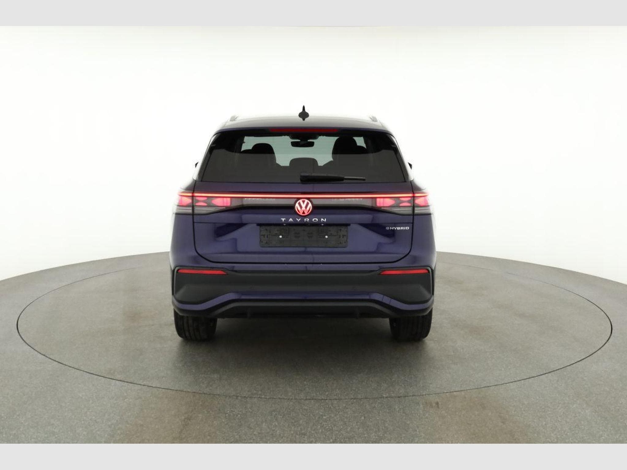 VW Tayron 1.5 TSI eHybrid 150 kW Life (2025) - Photo 17