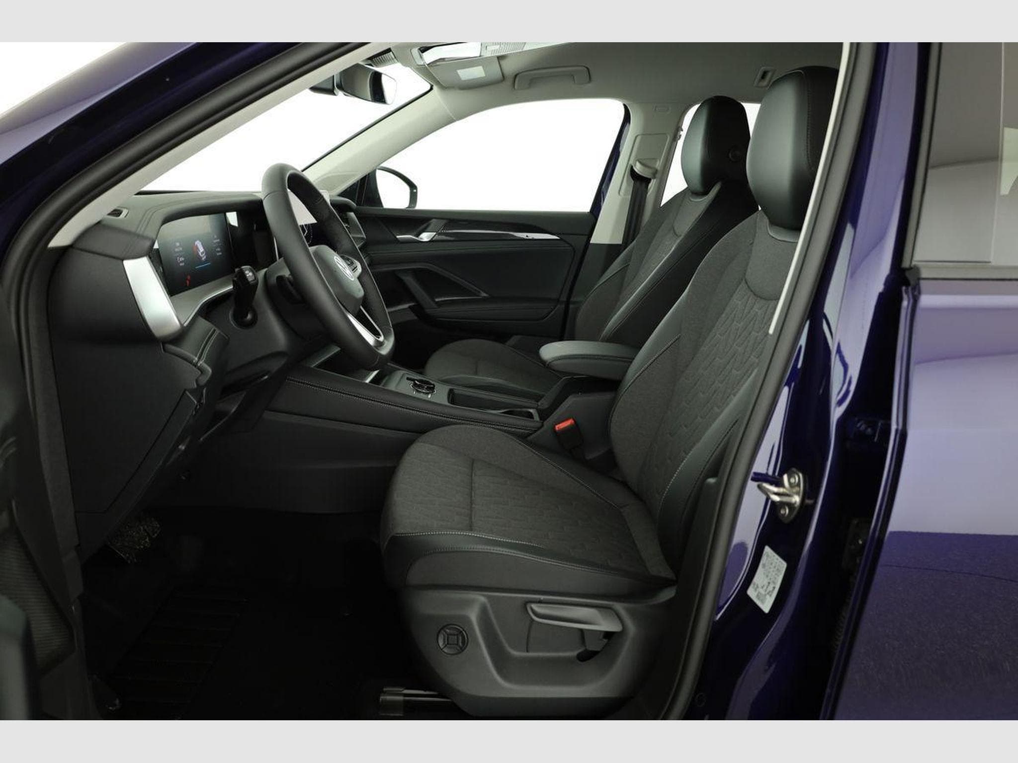 VW Tayron 1.5 TSI eHybrid 150 kW Life (2025) - Photo 9