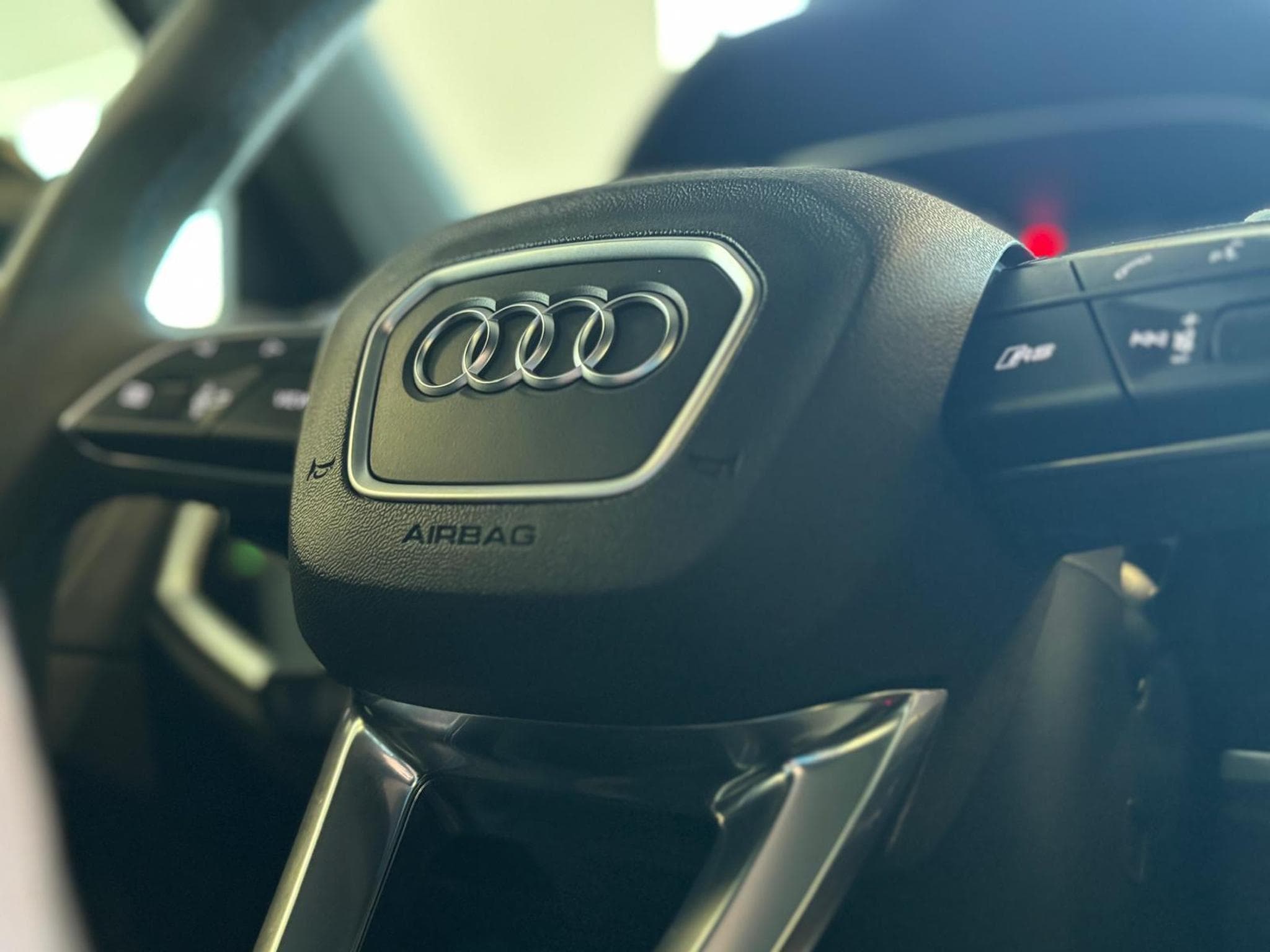 Audi RSQ3 Sportback (2022) - Photo 10