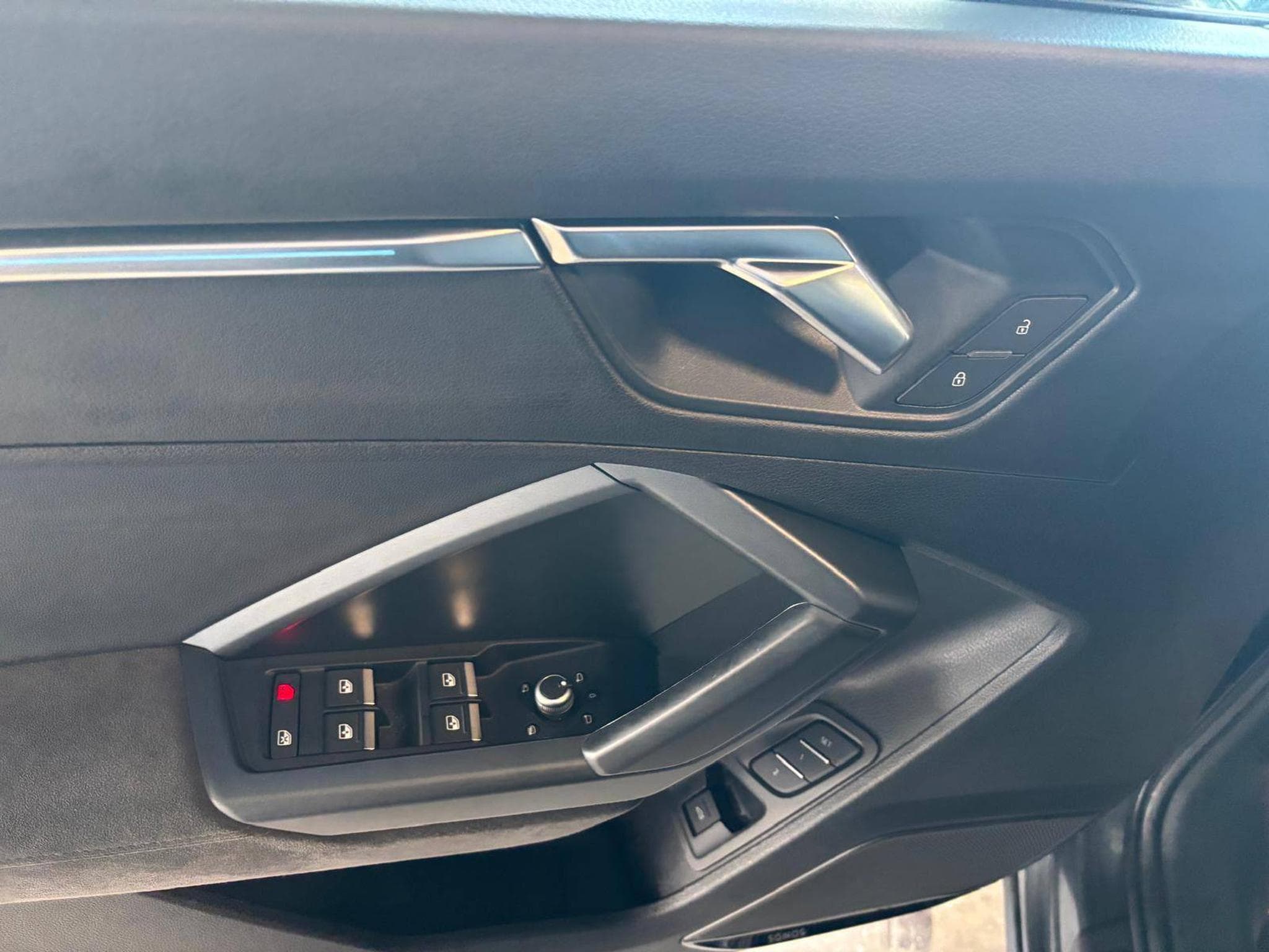 Audi RSQ3 Sportback (2022) - Photo 20