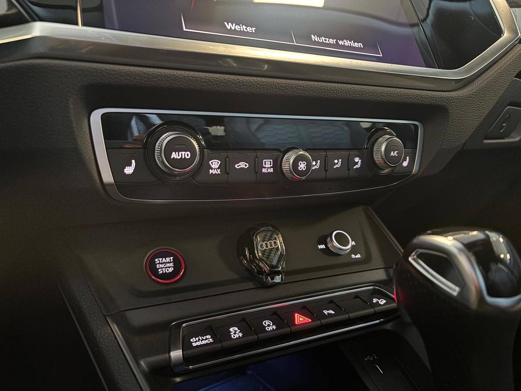 Audi RSQ3 Sportback (2022) - Photo 11