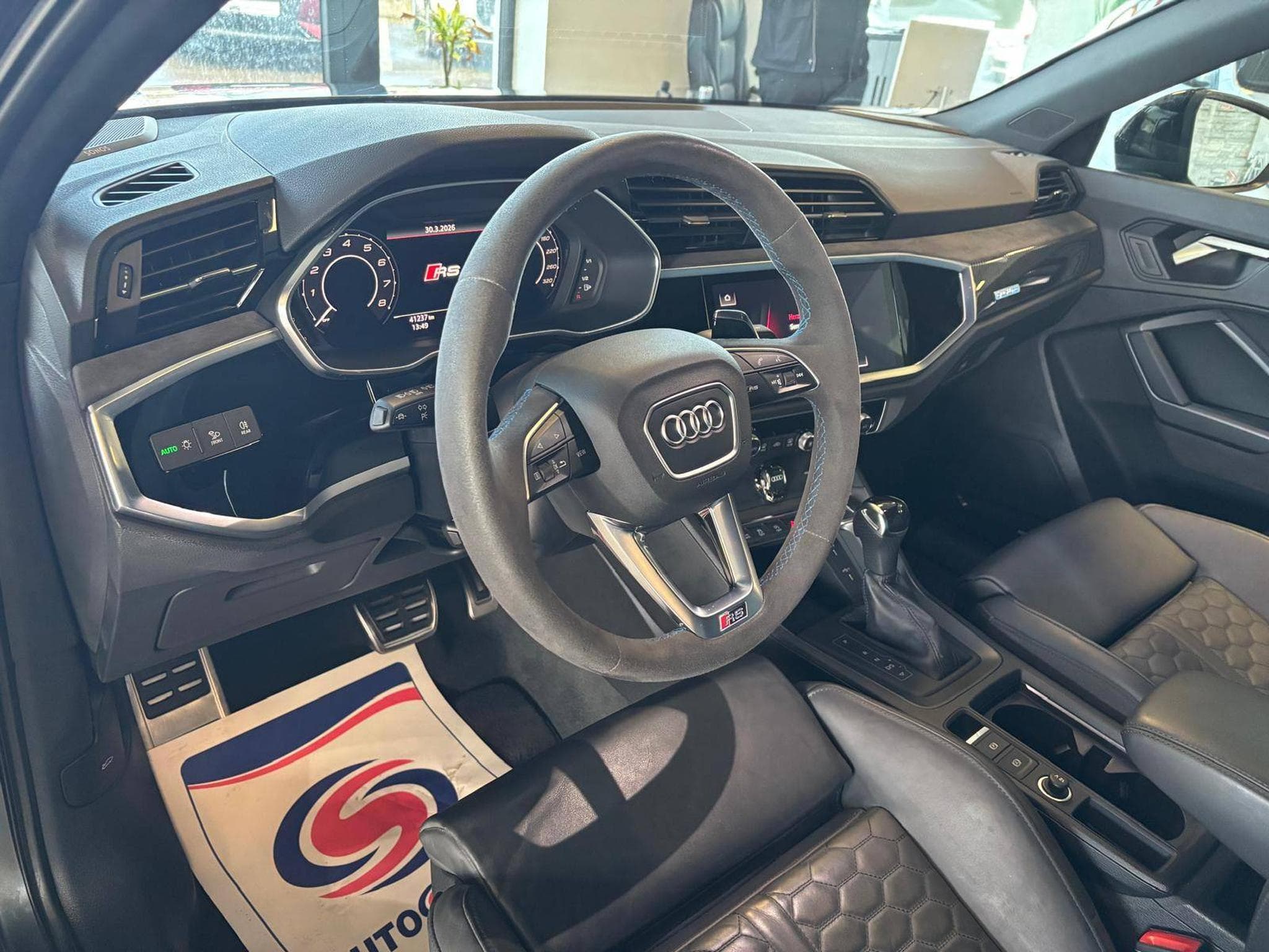 Audi RSQ3 Sportback (2022) - Photo 8