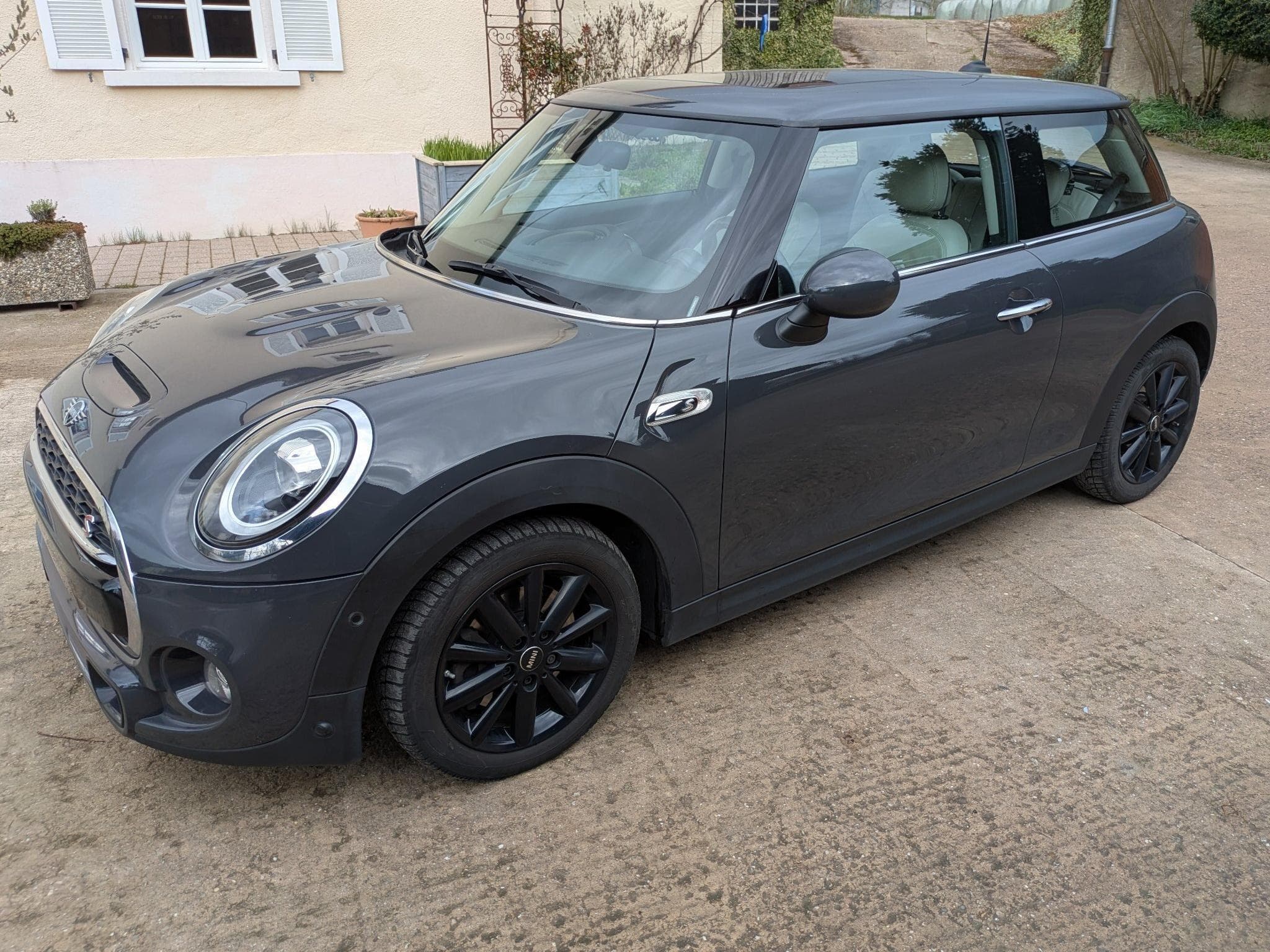 Mini Cooper Cooper S Pack Chili (2019) - Photo 1