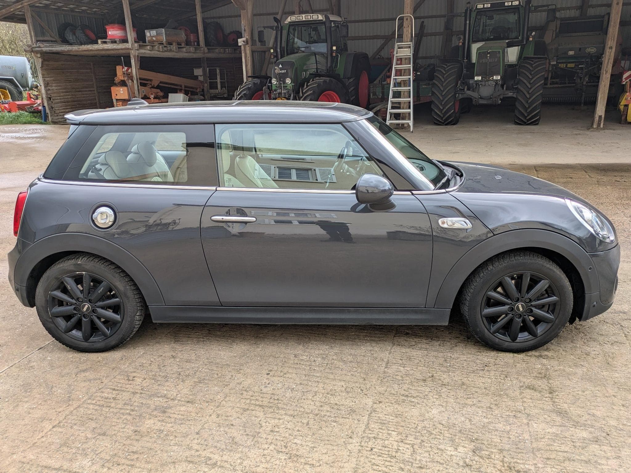 Mini Cooper Cooper S Pack Chili (2019) - Photo 4