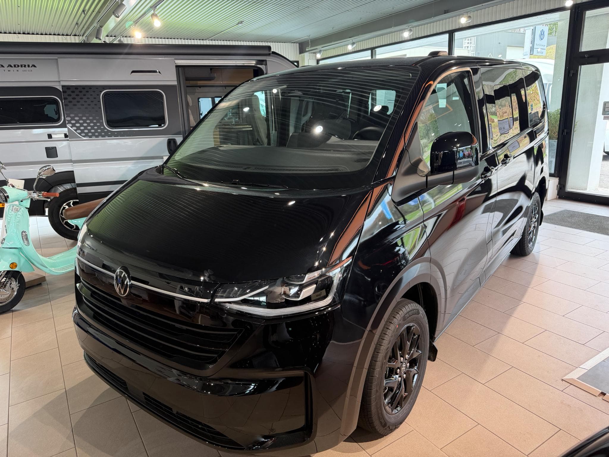 VW Caravelle 2.0 TDI 150 Style (2026) - Photo 1
